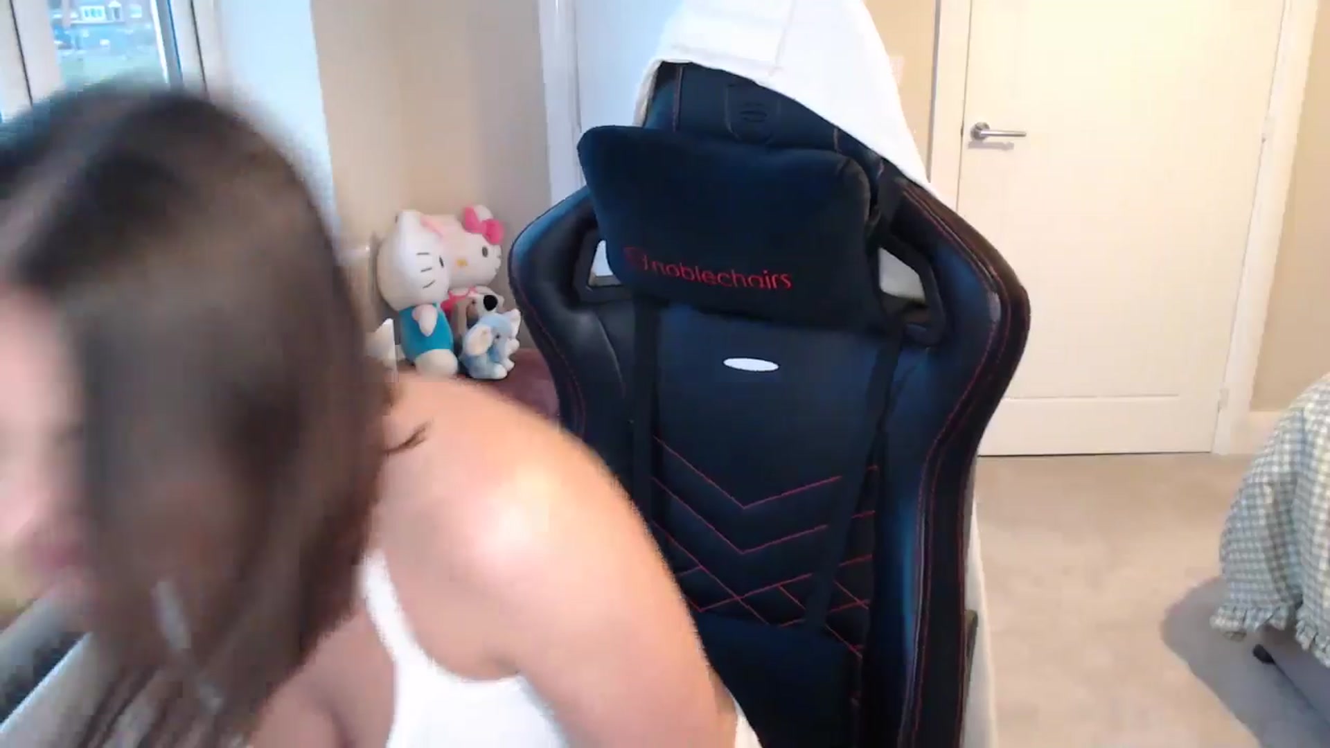 Gallery image thumbnail from Ruby_cutie's myfreecams stream on, 02/26/2026, 17:03 image 16 of 20