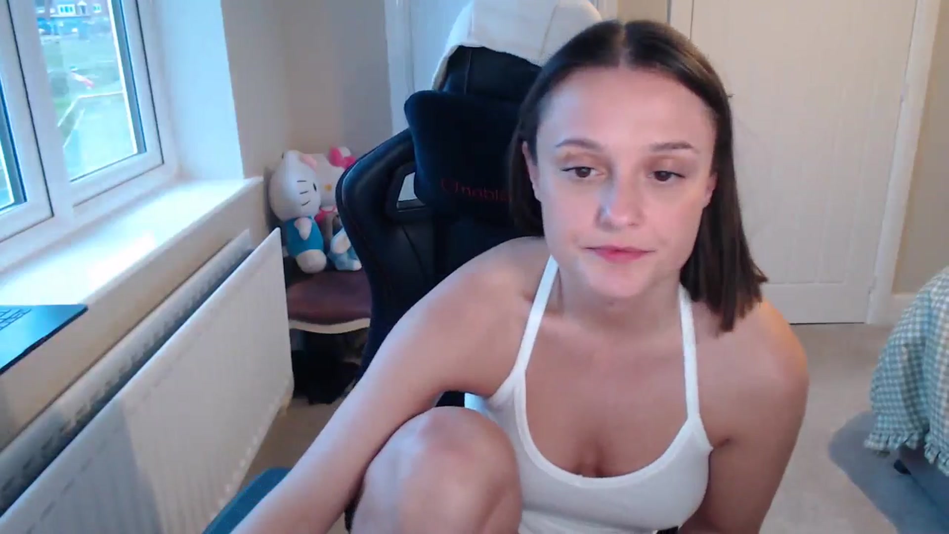 Gallery image thumbnail from Ruby_cutie's myfreecams stream on, 02/26/2026, 17:03 image 4 of 20