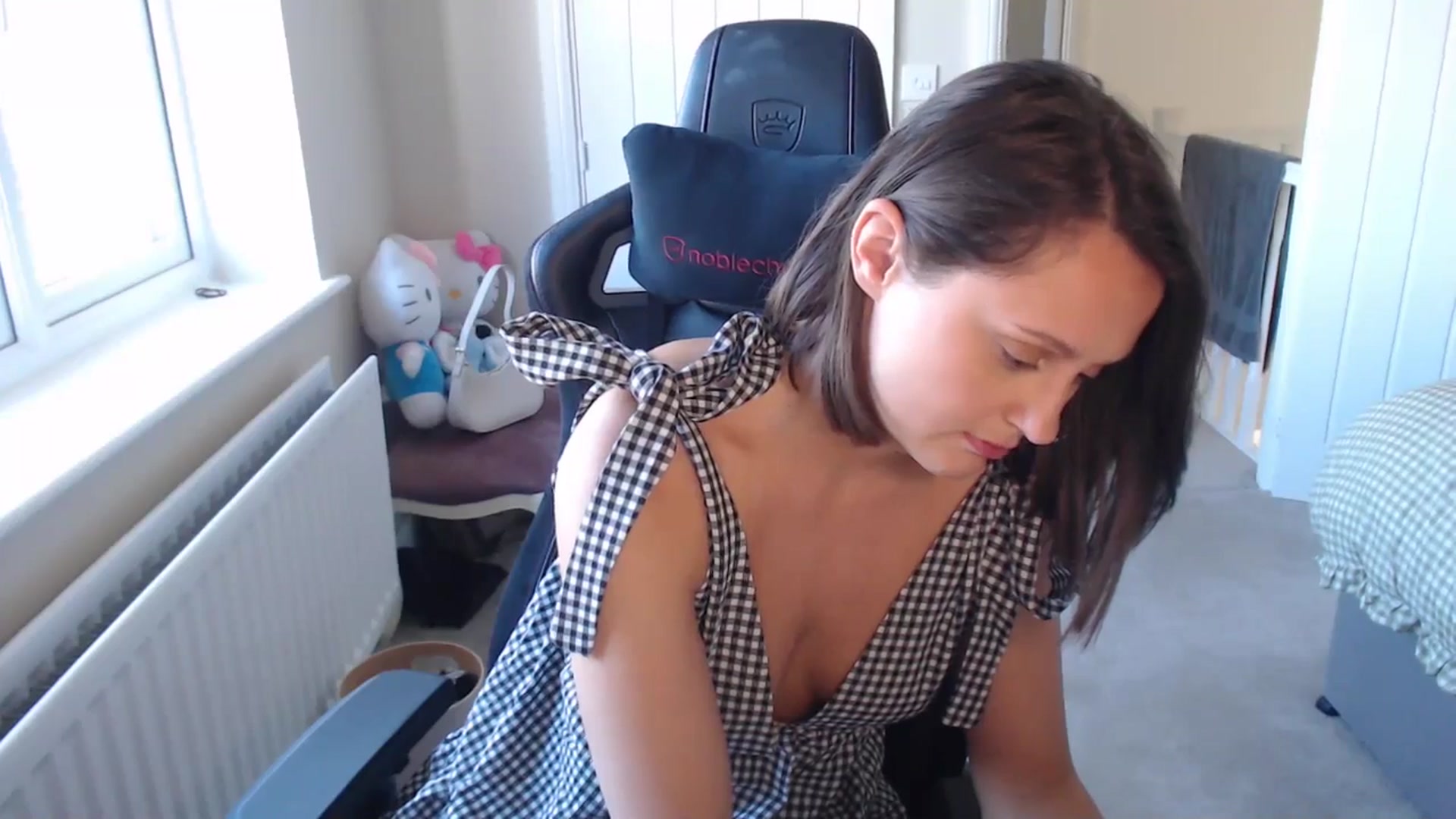 Gallery image thumbnail from Ruby_cutie's myfreecams stream on, 03/17/2026, 14:49 image 13 of 20