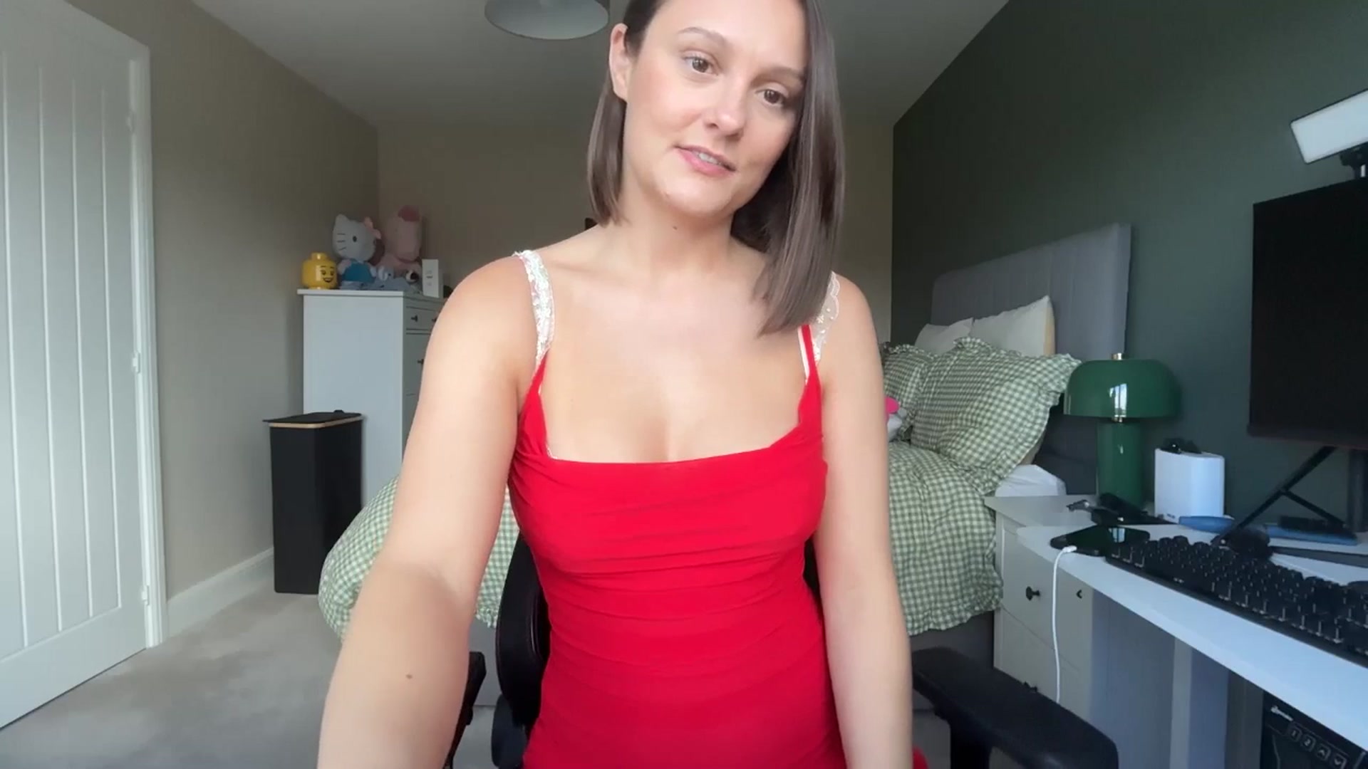Gallery image thumbnail from Ruby_cutie's myfreecams stream on, 03/30/2026, 15:07 image 4 of 20