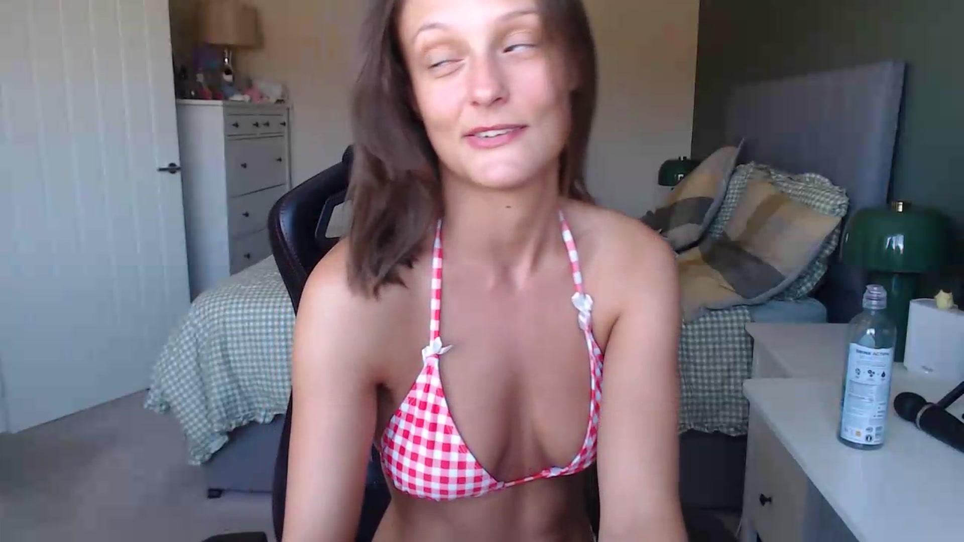 Gallery image thumbnail from Ruby_cutie's myfreecams stream on, 06/26/2026, 14:48 image 10 of 20
