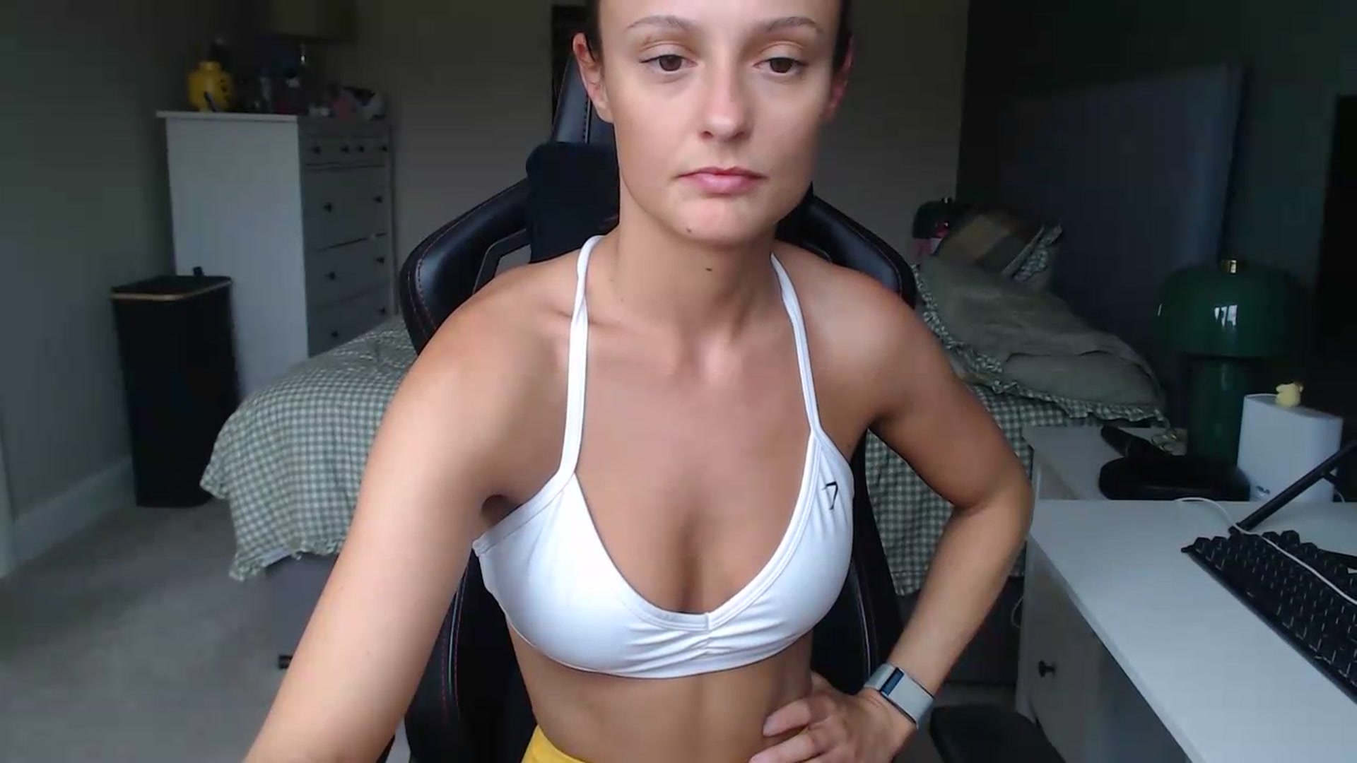 Gallery image thumbnail from Ruby_cutie's myfreecams stream on, 06/29/2026, 15:30 image 14 of 20