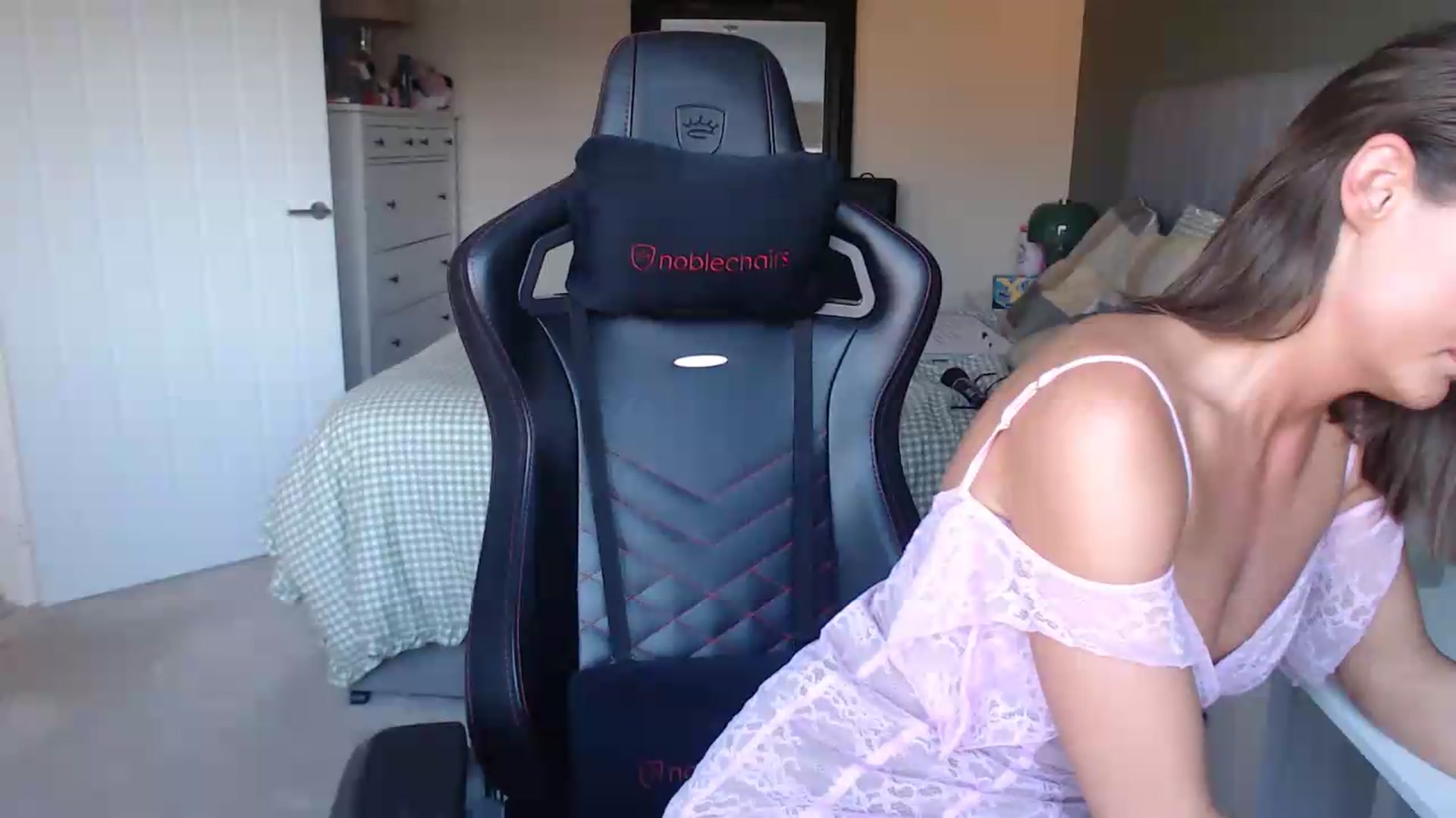 Gallery image thumbnail from Ruby_cutie's myfreecams stream on, 07/07/2026, 19:41 image 7 of 20