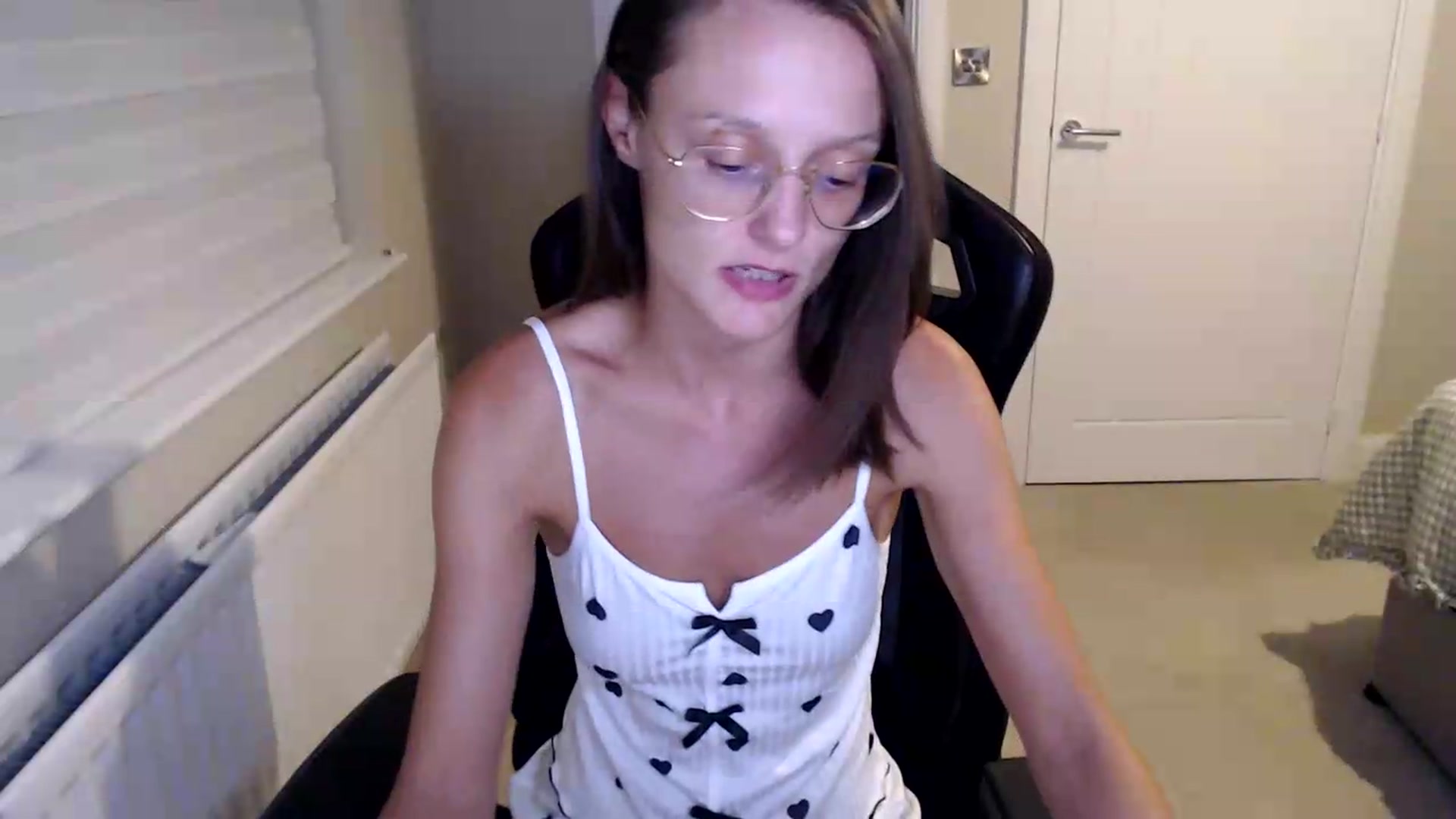Gallery image thumbnail from Ruby_cutie's myfreecams stream on, 08/14/2026, 22:53 image 12 of 20