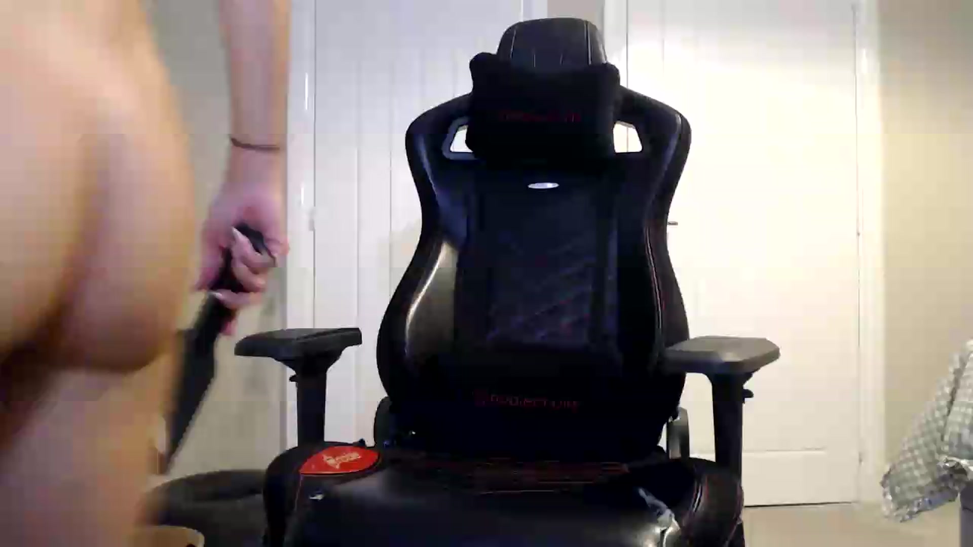 Gallery image thumbnail from Ruby_cutie's myfreecams stream on, 08/18/2026, 22:50 image 6 of 20