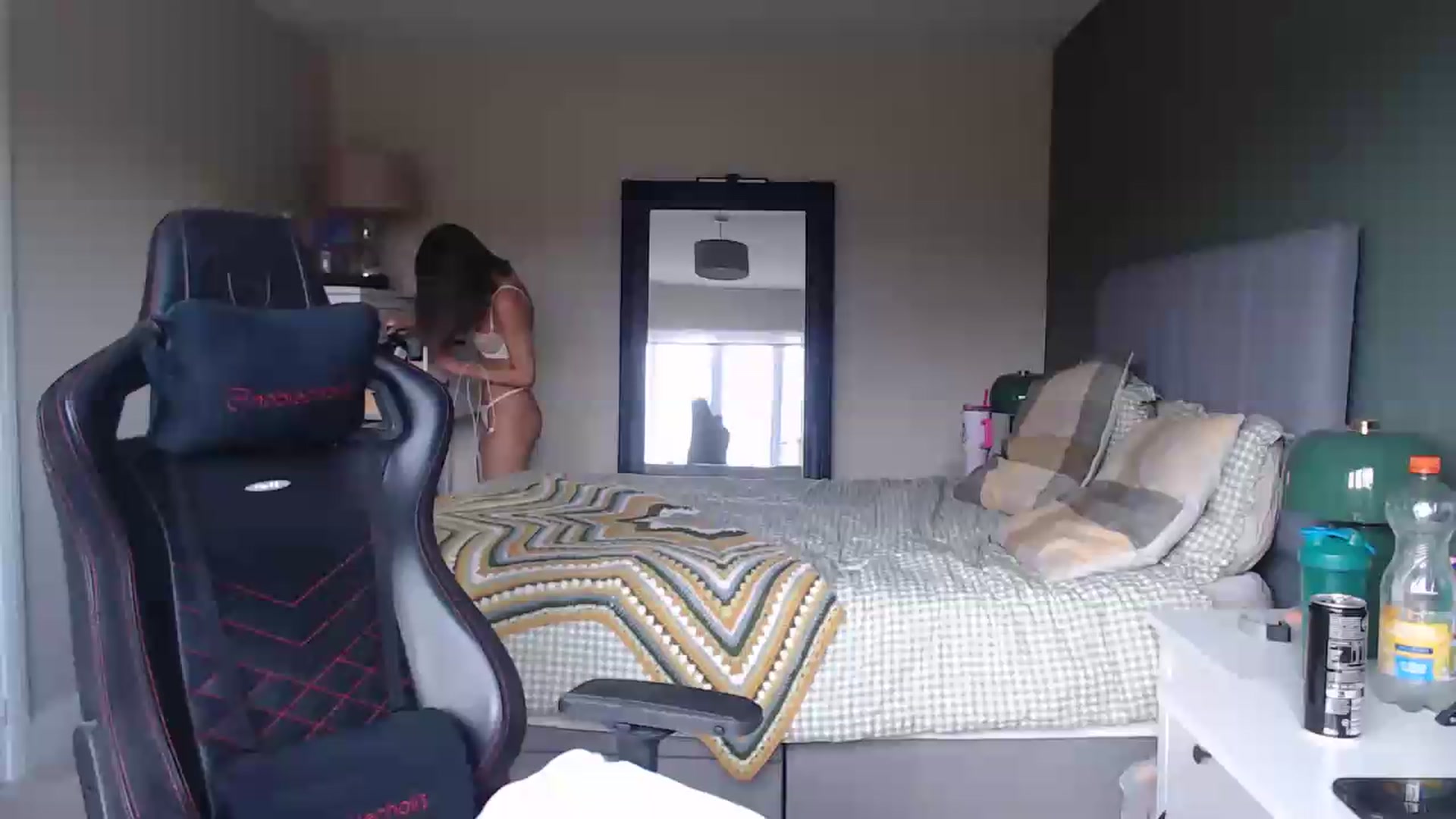 Gallery image thumbnail from Ruby_cutie's myfreecams stream on, 08/20/2026, 15:43 image 1 of 20