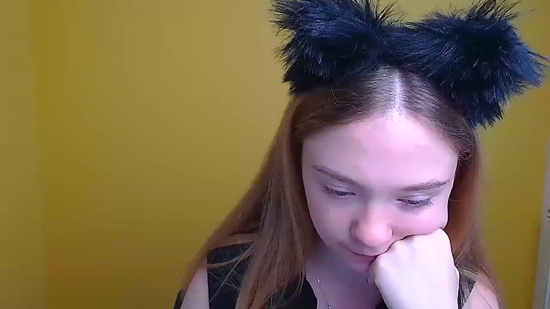 Gallery image thumbnail from Rudy_Meow's myfreecams stream on, 07/10/2023, 16:59 image 10 of 20