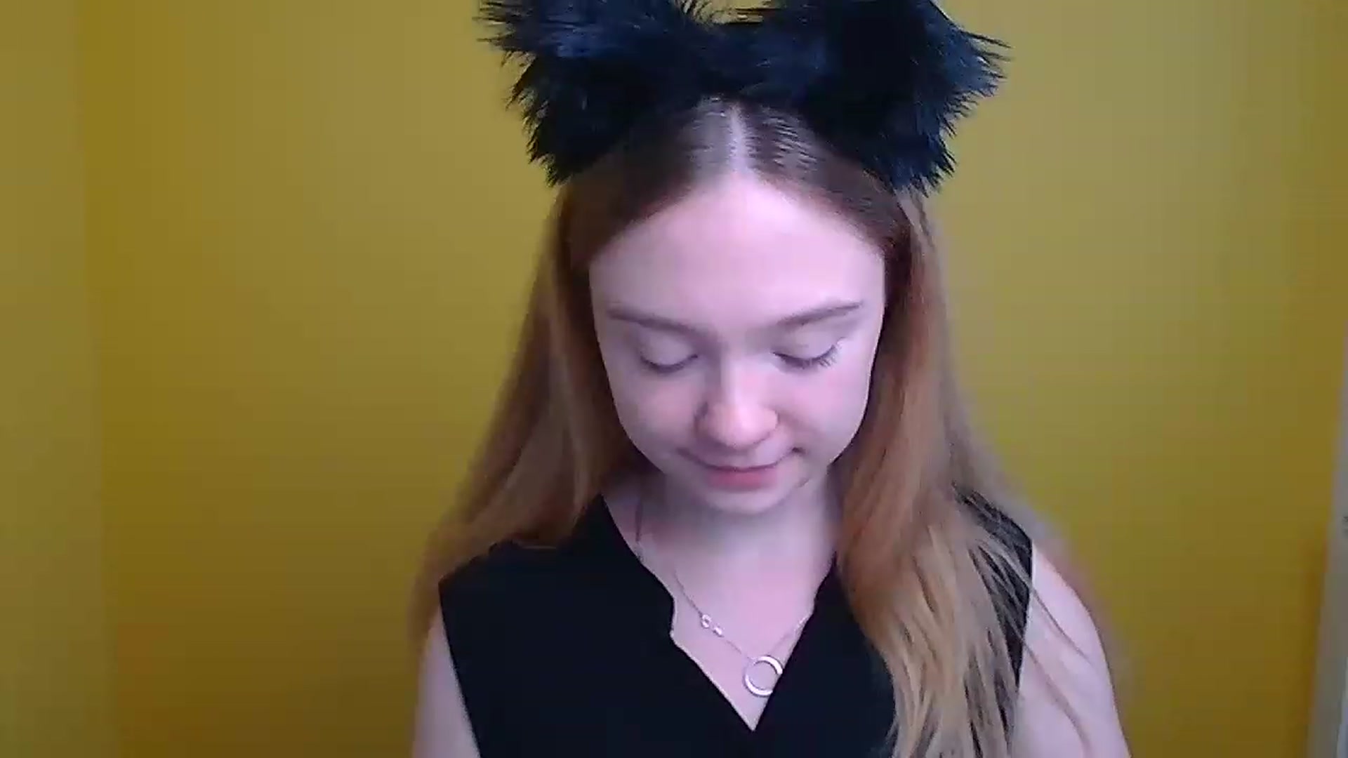 Gallery image thumbnail from Rudy_Meow's myfreecams stream on, 07/10/2023, 16:59 image 3 of 20