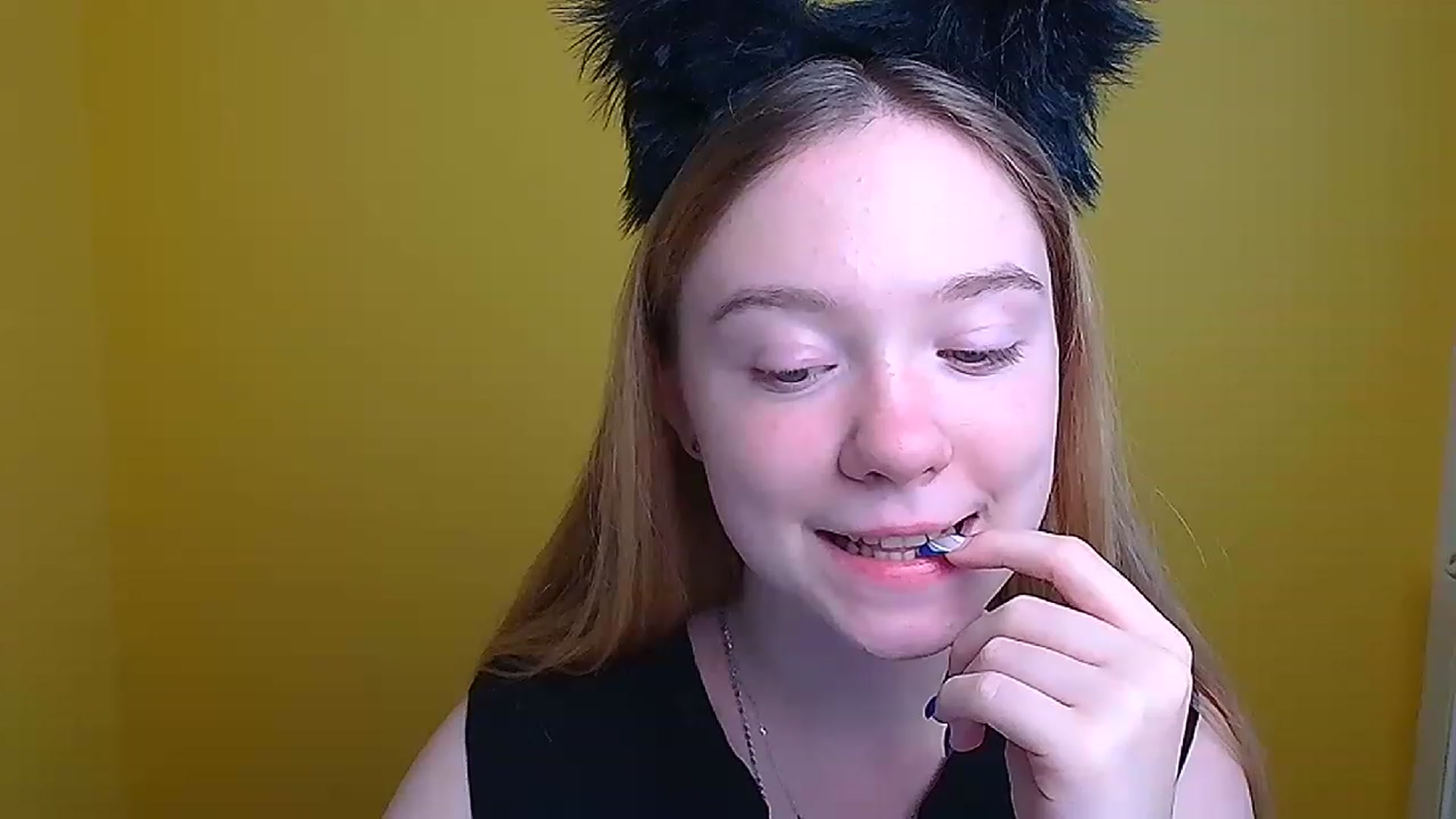 Gallery image thumbnail from Rudy_Meow's myfreecams stream on, 07/10/2023, 16:59 image 14 of 20