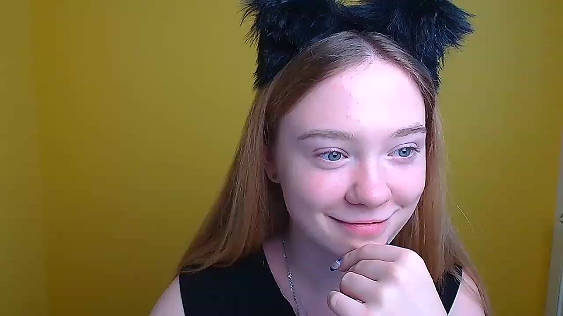 Gallery image thumbnail from Rudy_Meow's myfreecams stream on, 07/10/2023, 16:59 image 16 of 20