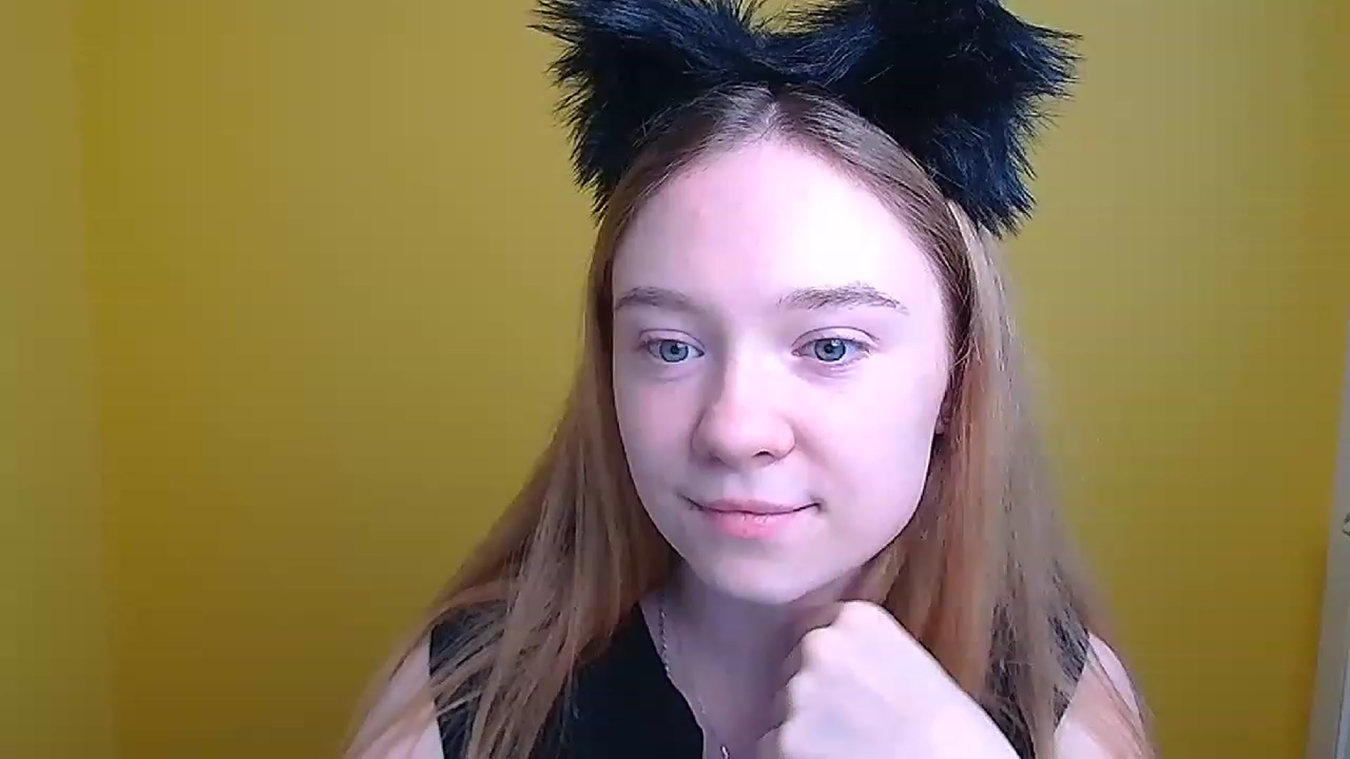 Gallery image thumbnail from Rudy_Meow's myfreecams stream on, 07/10/2023, 16:59 image 6 of 20