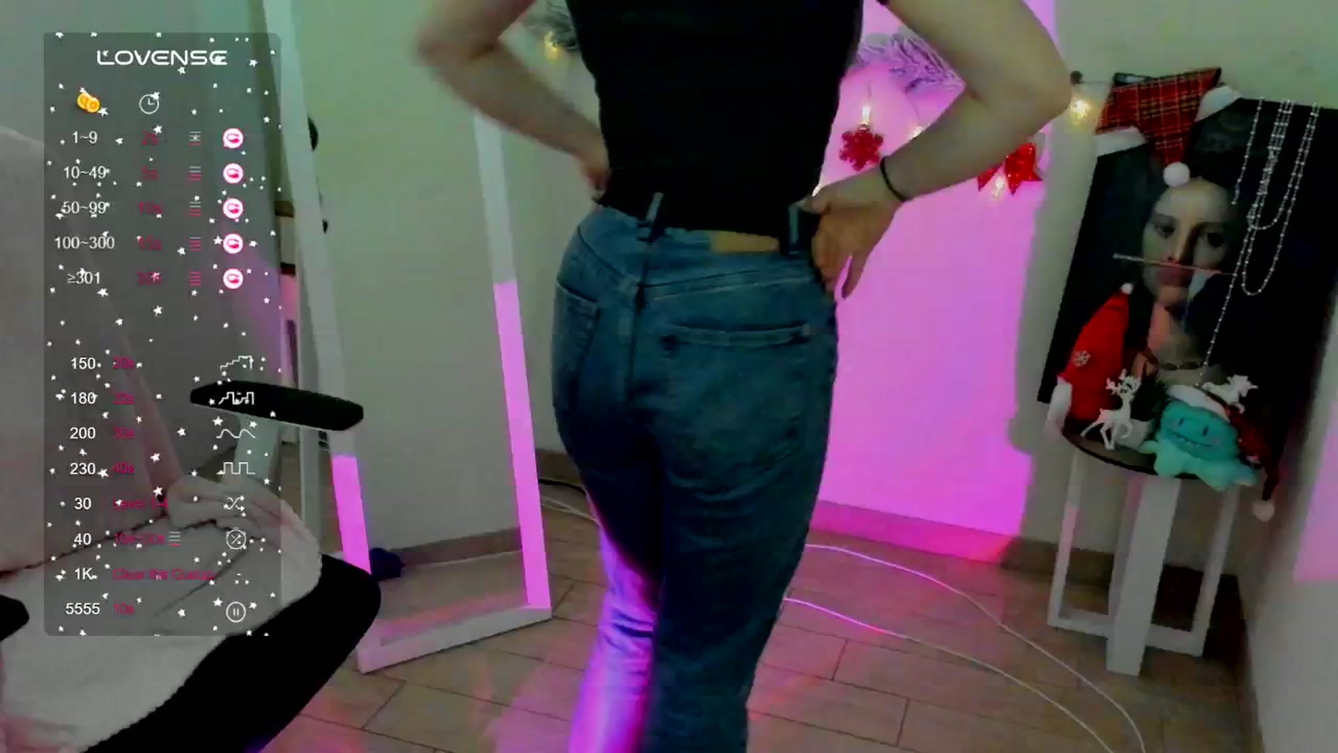 Gallery image thumbnail from Rudy_Meow's myfreecams stream on, 12/24/2024, 10:10 image 6 of 20