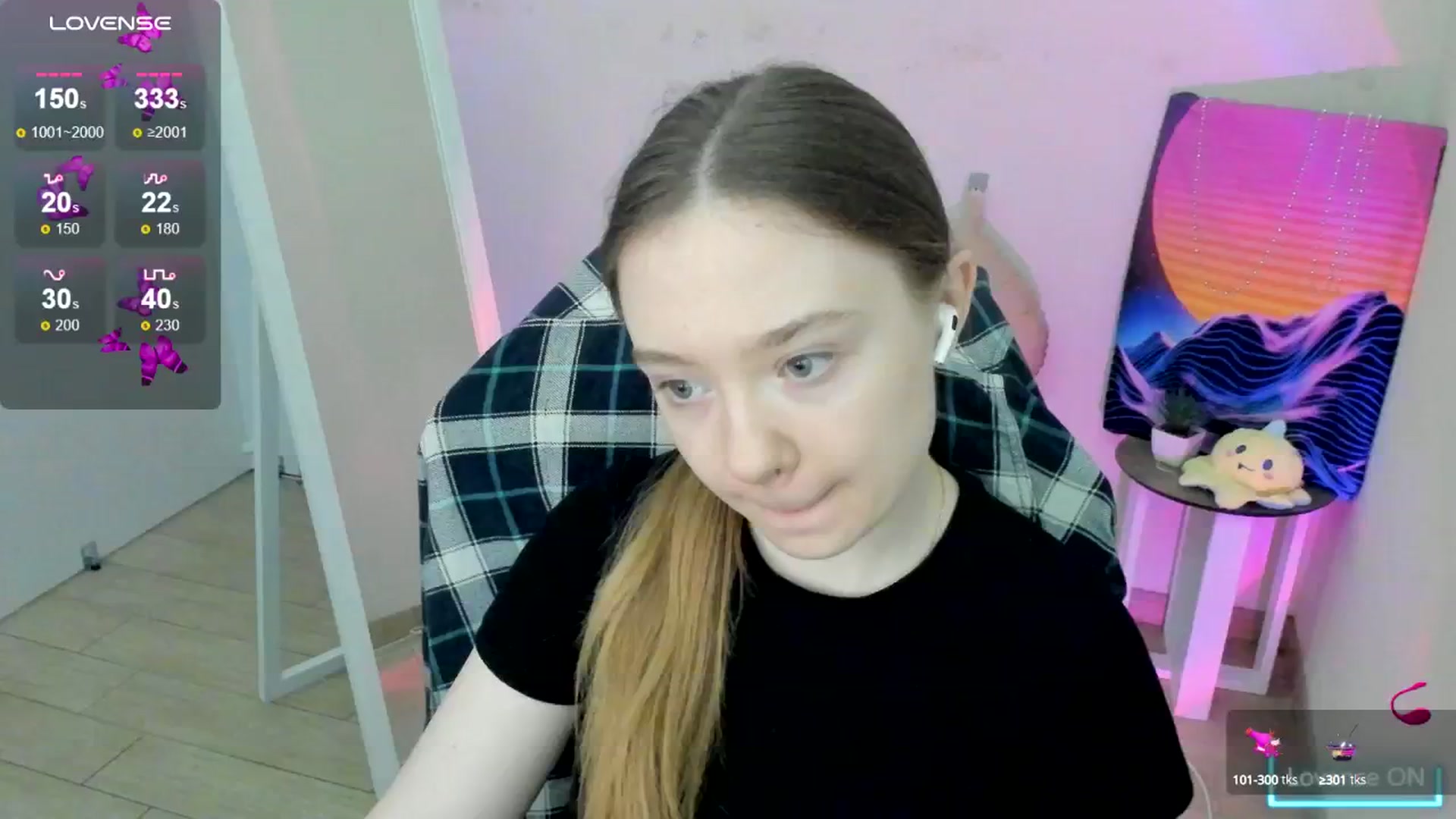 Gallery image thumbnail from Rudy_Meow's myfreecams stream on, 03/15/2025, 10:44 image 17 of 20