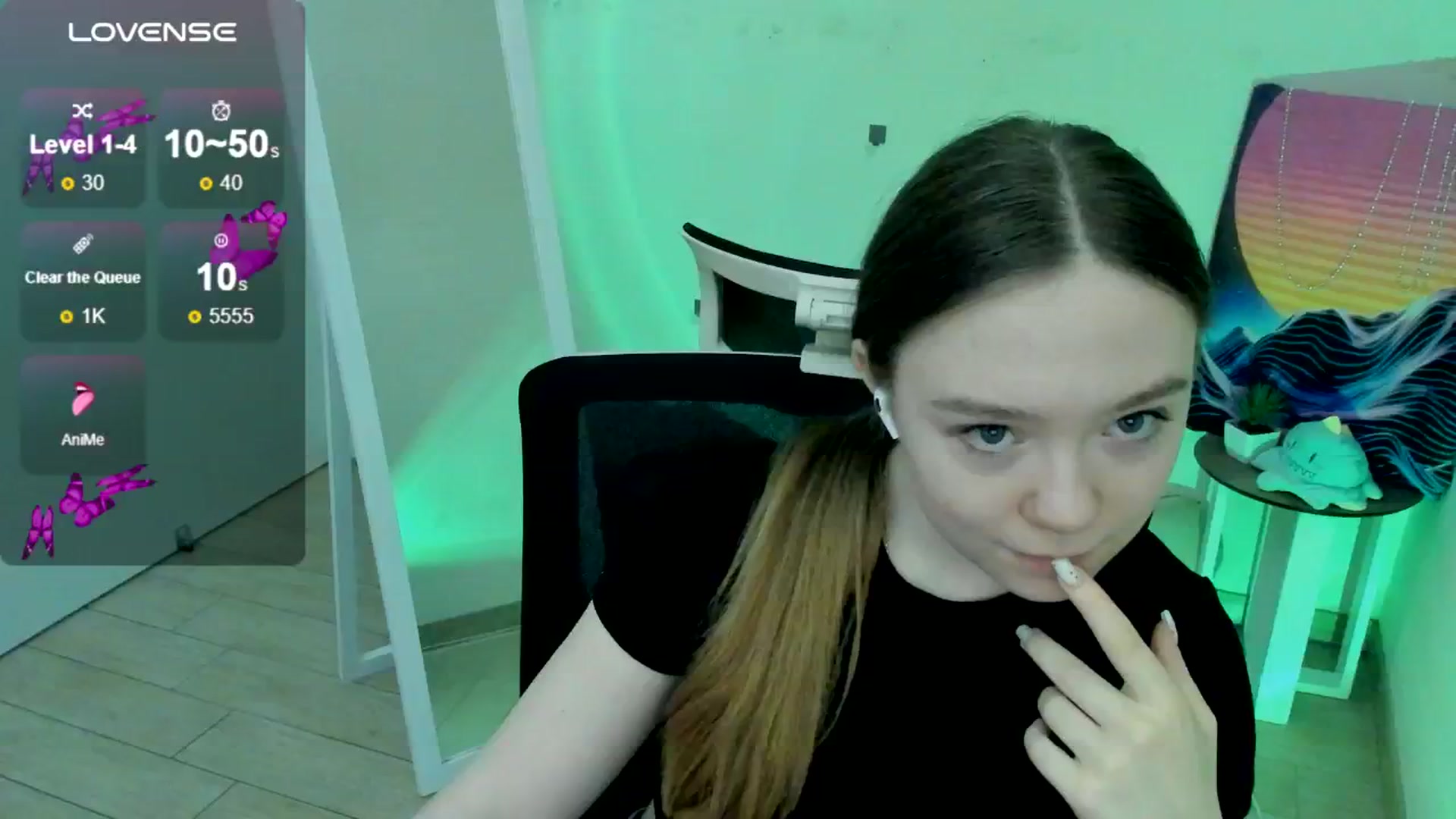 Gallery image thumbnail from Rudy_Meow's myfreecams stream on, 03/29/2025, 08:40 image 4 of 20