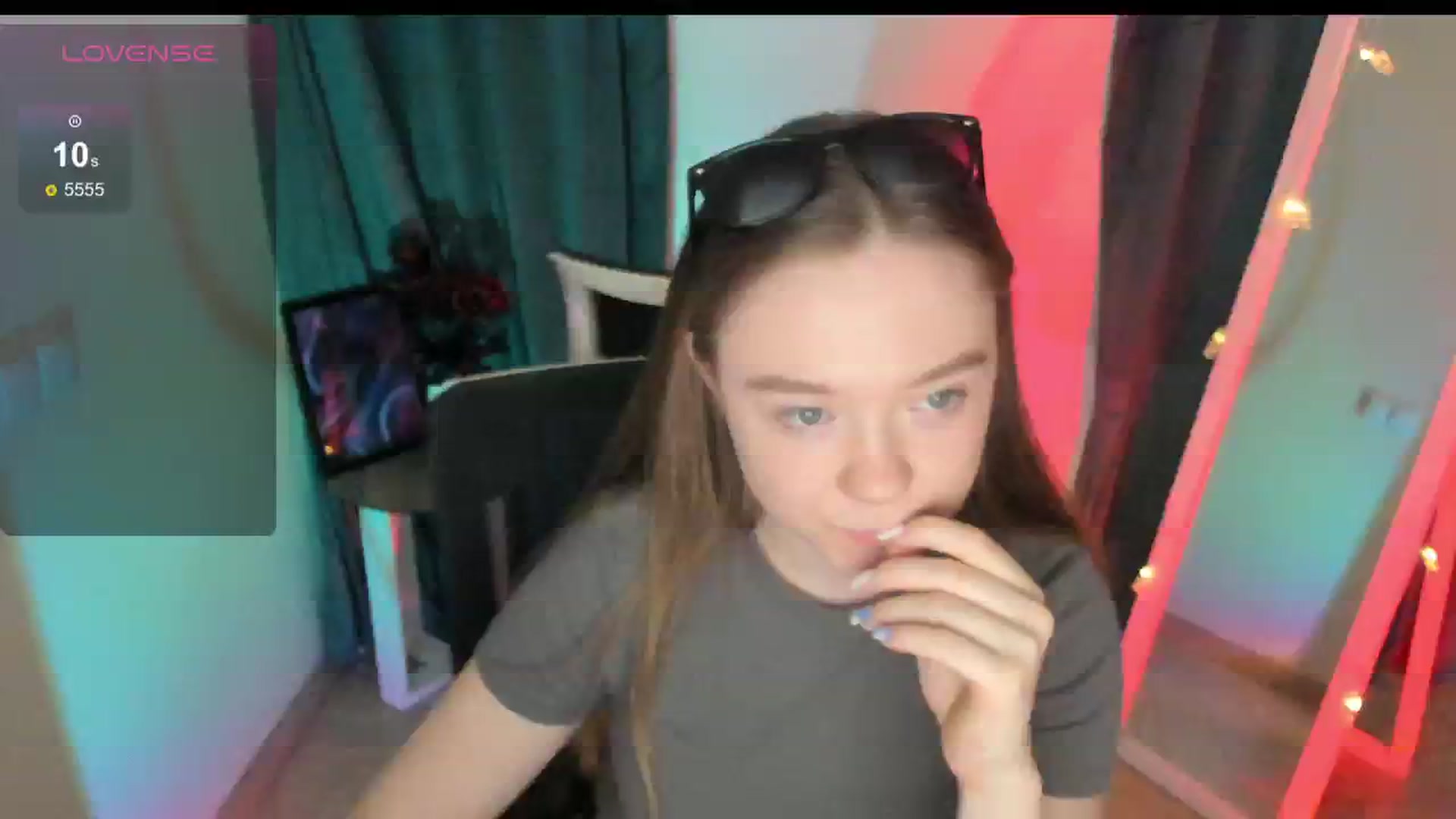 Gallery image thumbnail from Rudy_Meow's myfreecams stream on, 04/25/2025, 10:12 image 16 of 20