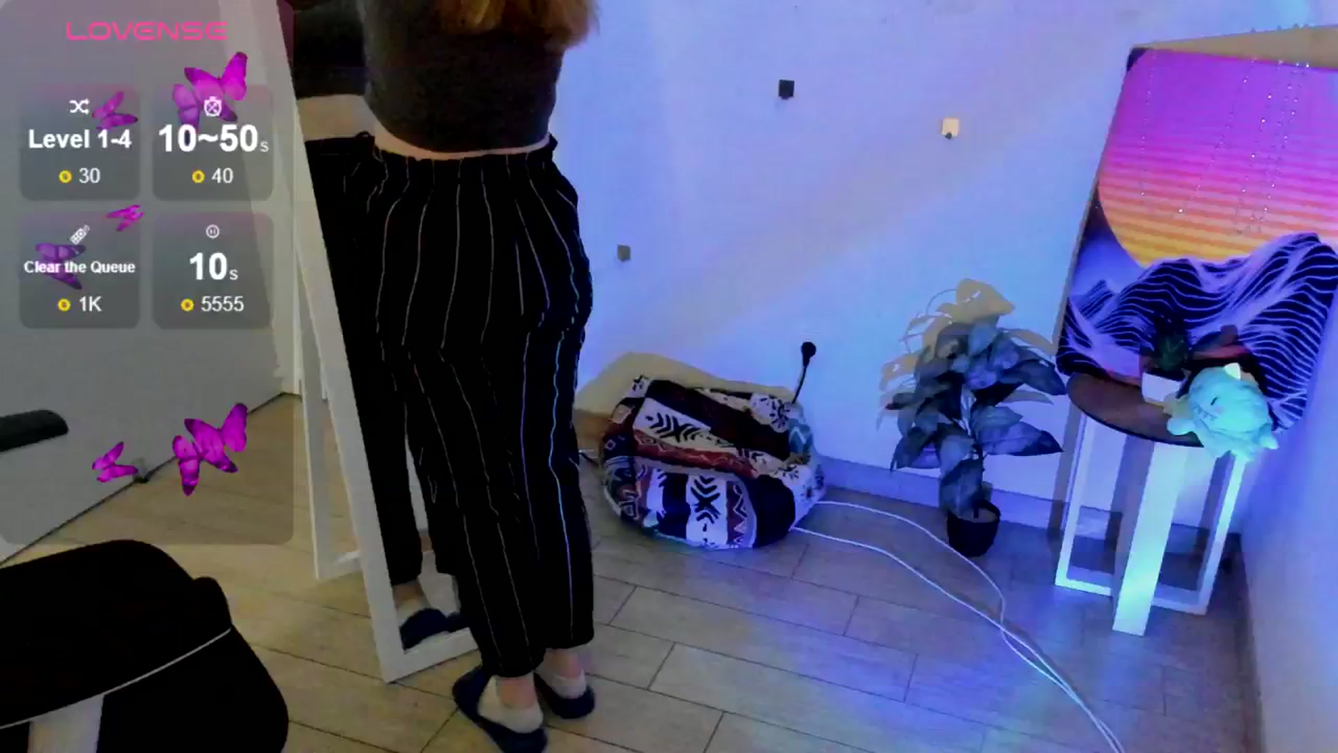 Gallery image thumbnail from Rudy_Meow's myfreecams stream on, 06/04/2025, 07:34 image 16 of 20