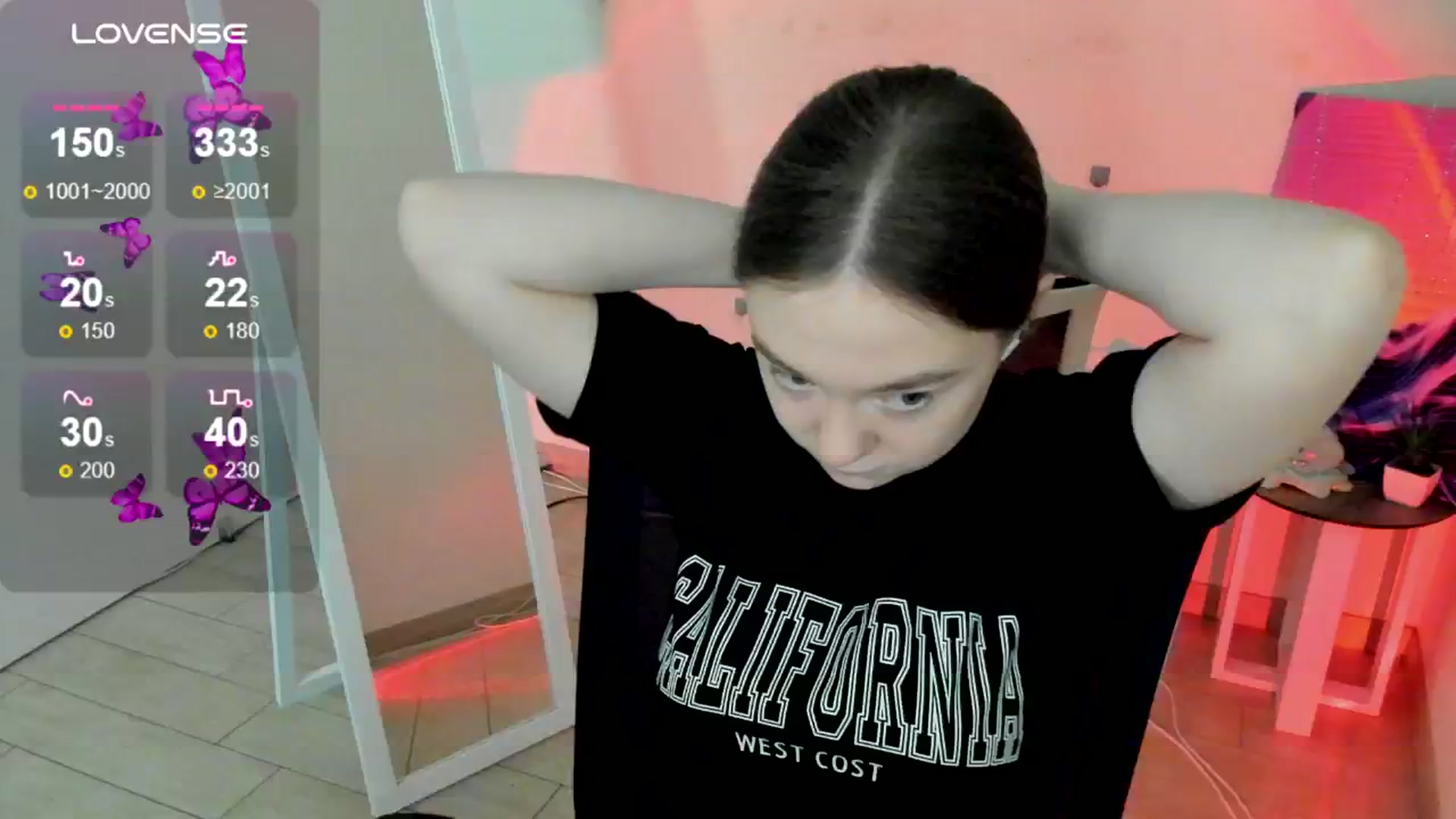 Gallery image thumbnail from Rudy_Meow's myfreecams stream on, 06/14/2025, 07:05 image 17 of 20