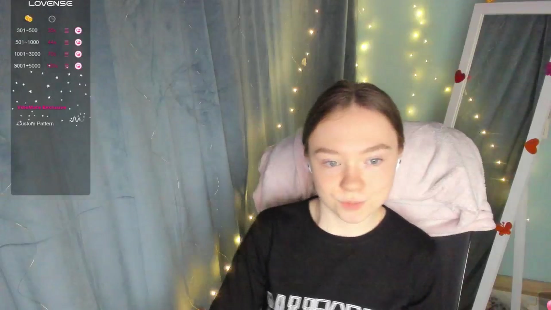 Gallery image thumbnail from Rudy_Meow's myfreecams stream on, 06/15/2025, 08:21 image 6 of 20