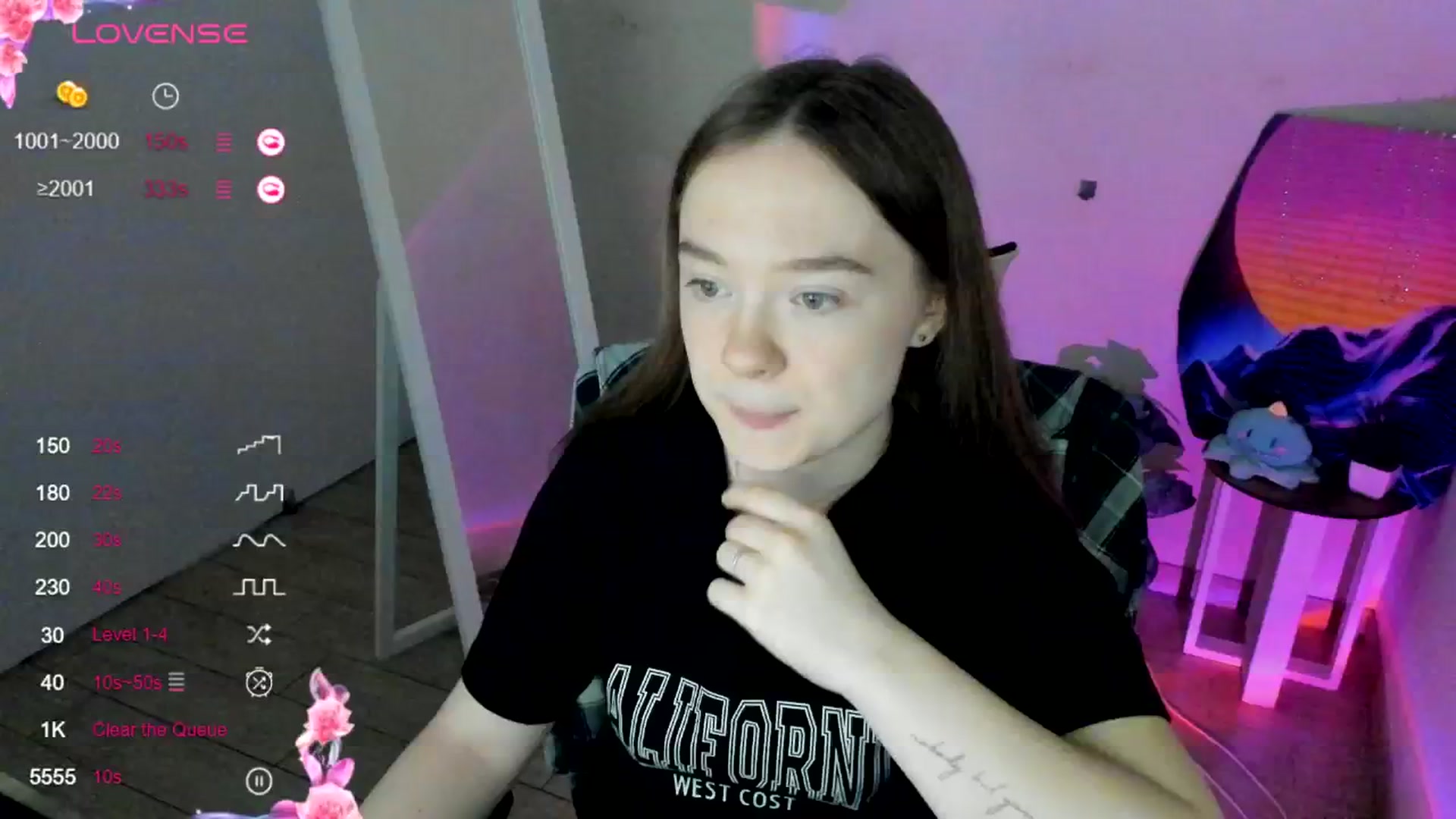 Gallery image thumbnail from Rudy_Meow's myfreecams stream on, 06/26/2025, 10:17 image 6 of 20