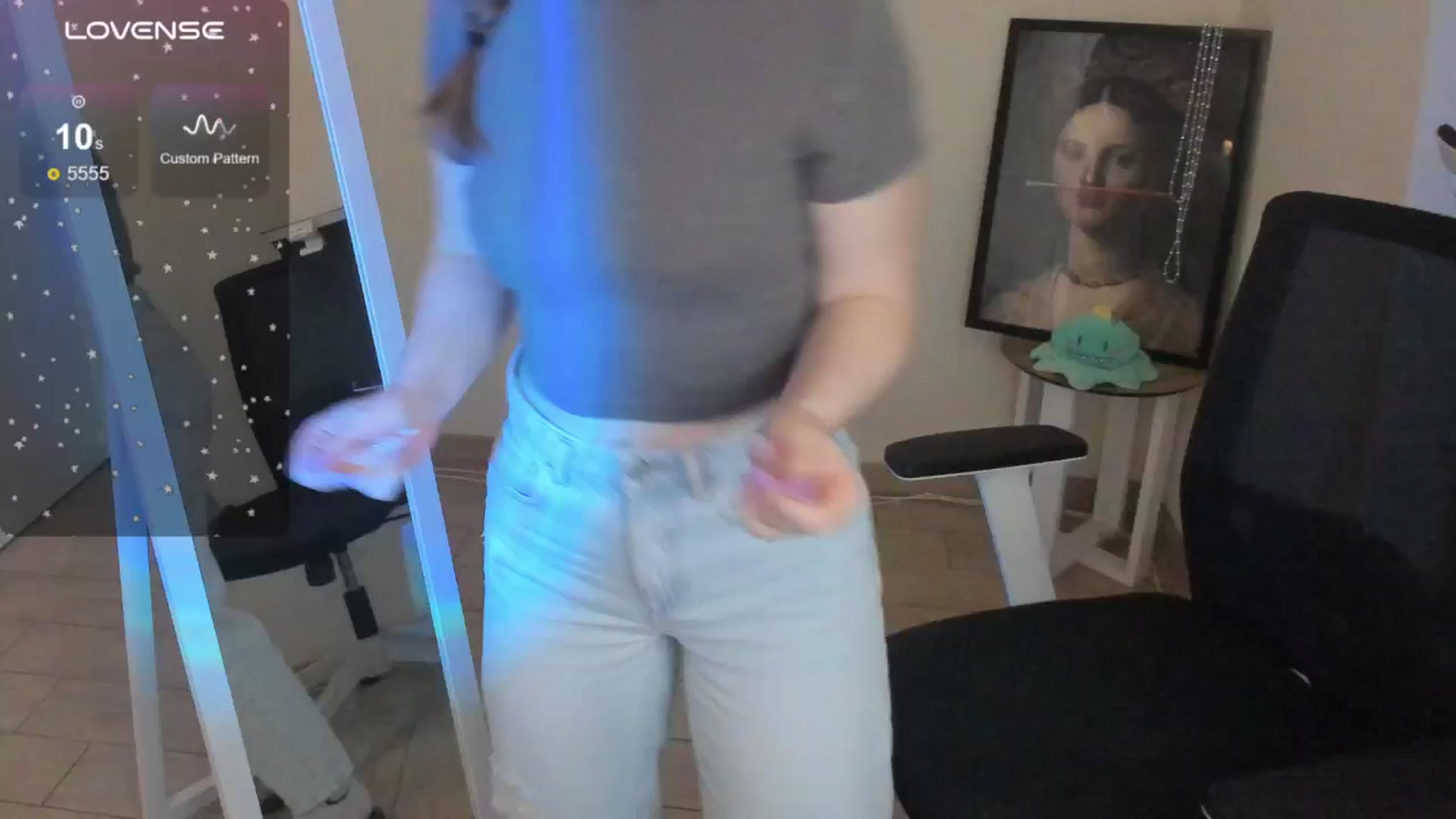 Gallery image thumbnail from Rudy_Meow's myfreecams stream on, 04/08/2026, 10:44 image 18 of 20