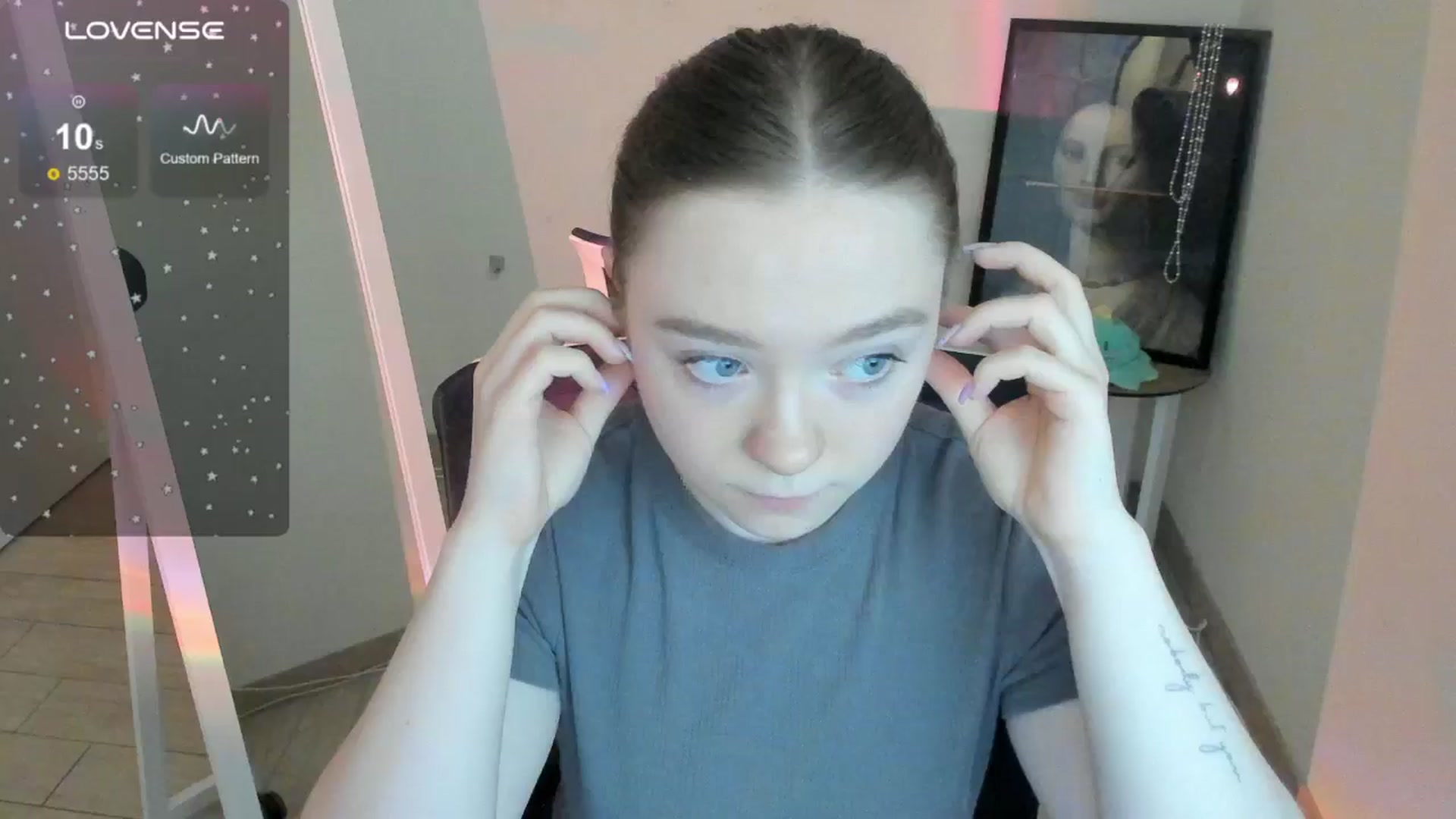 Gallery image thumbnail from Rudy_Meow's myfreecams stream on, 04/08/2026, 10:44 image 19 of 20