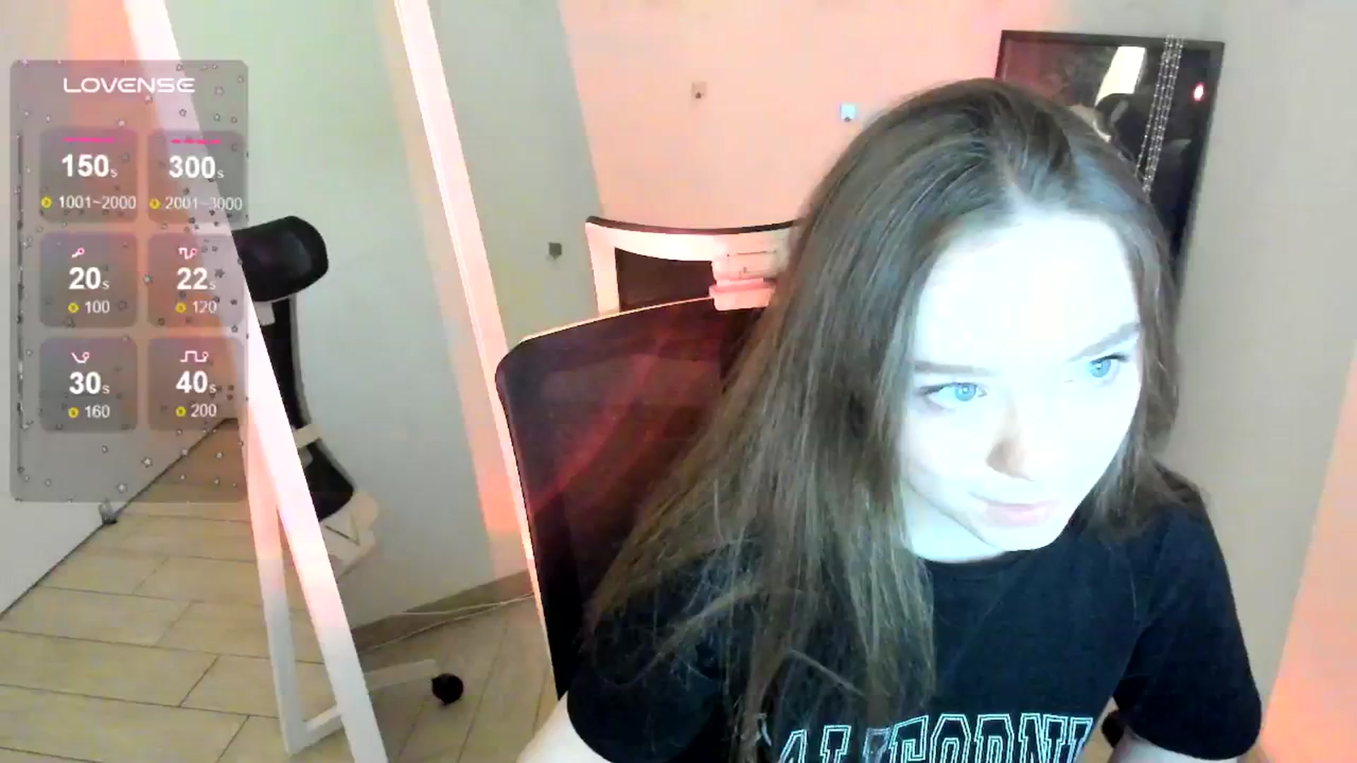 Gallery image thumbnail from Rudy_Meow's myfreecams stream on, 04/17/2026, 10:54 image 9 of 20