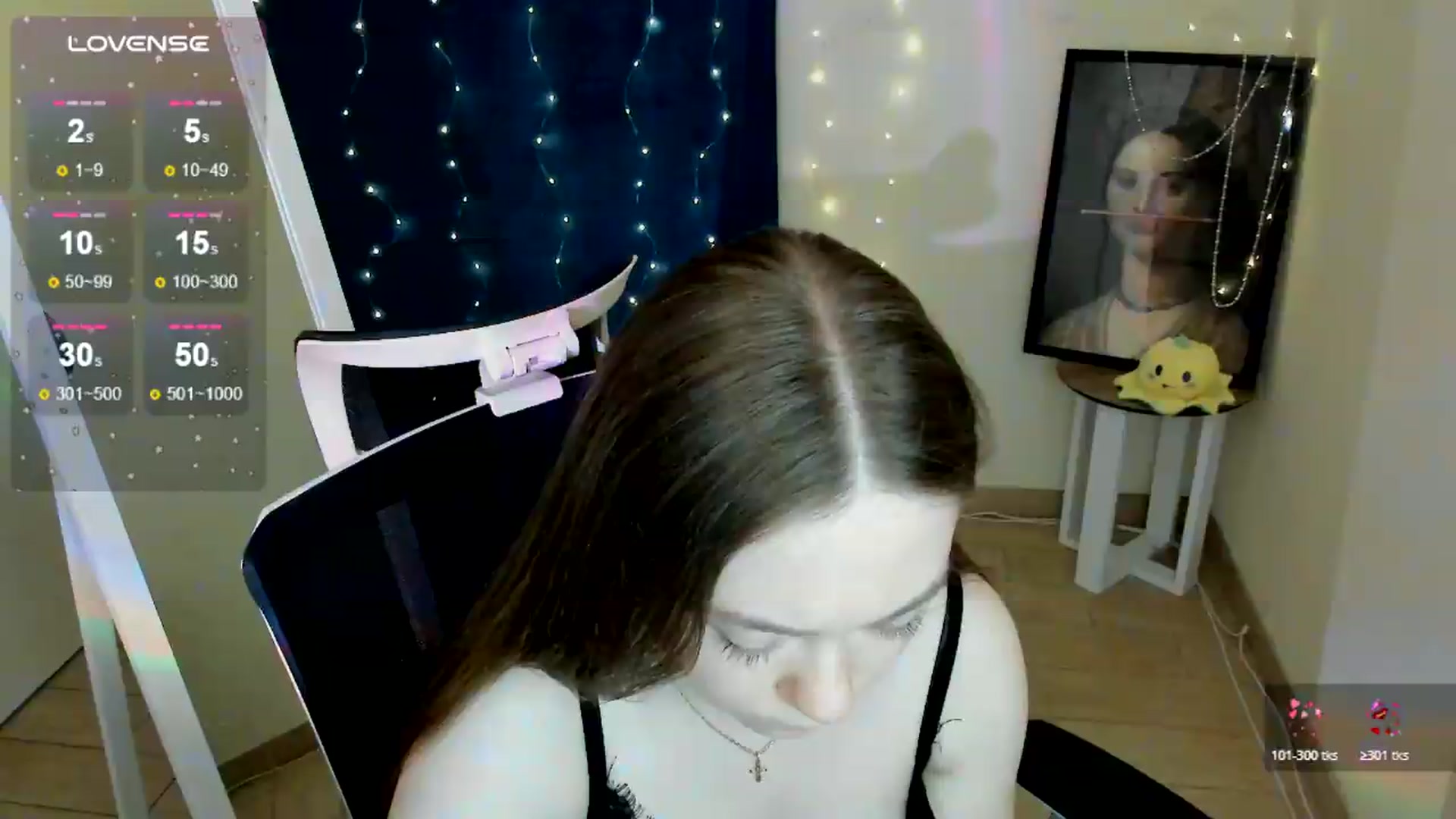 Gallery image thumbnail from Rudy_Meow's myfreecams stream on, 05/08/2026, 11:26 image 4 of 20