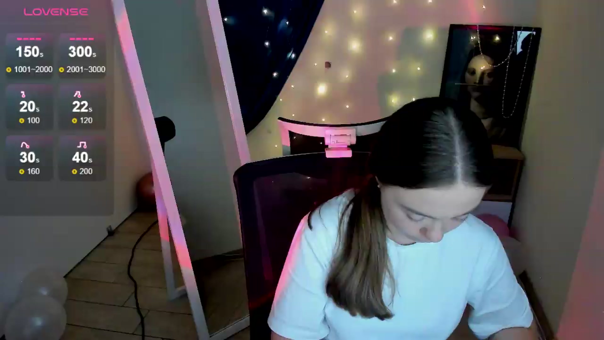 Gallery image thumbnail from Rudy_Meow's myfreecams stream on, 08/10/2026, 10:27 image 15 of 20