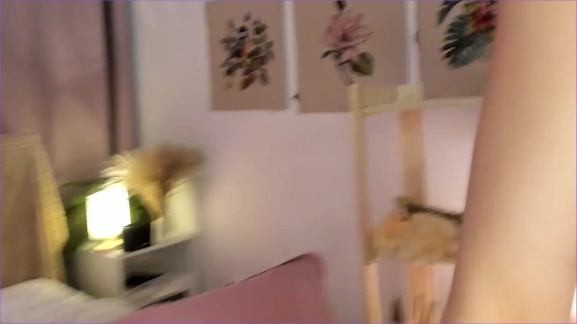Gallery image thumbnail from Rue_Lane's myfreecams stream on, 04/29/2025, 07:20 image 5 of 20