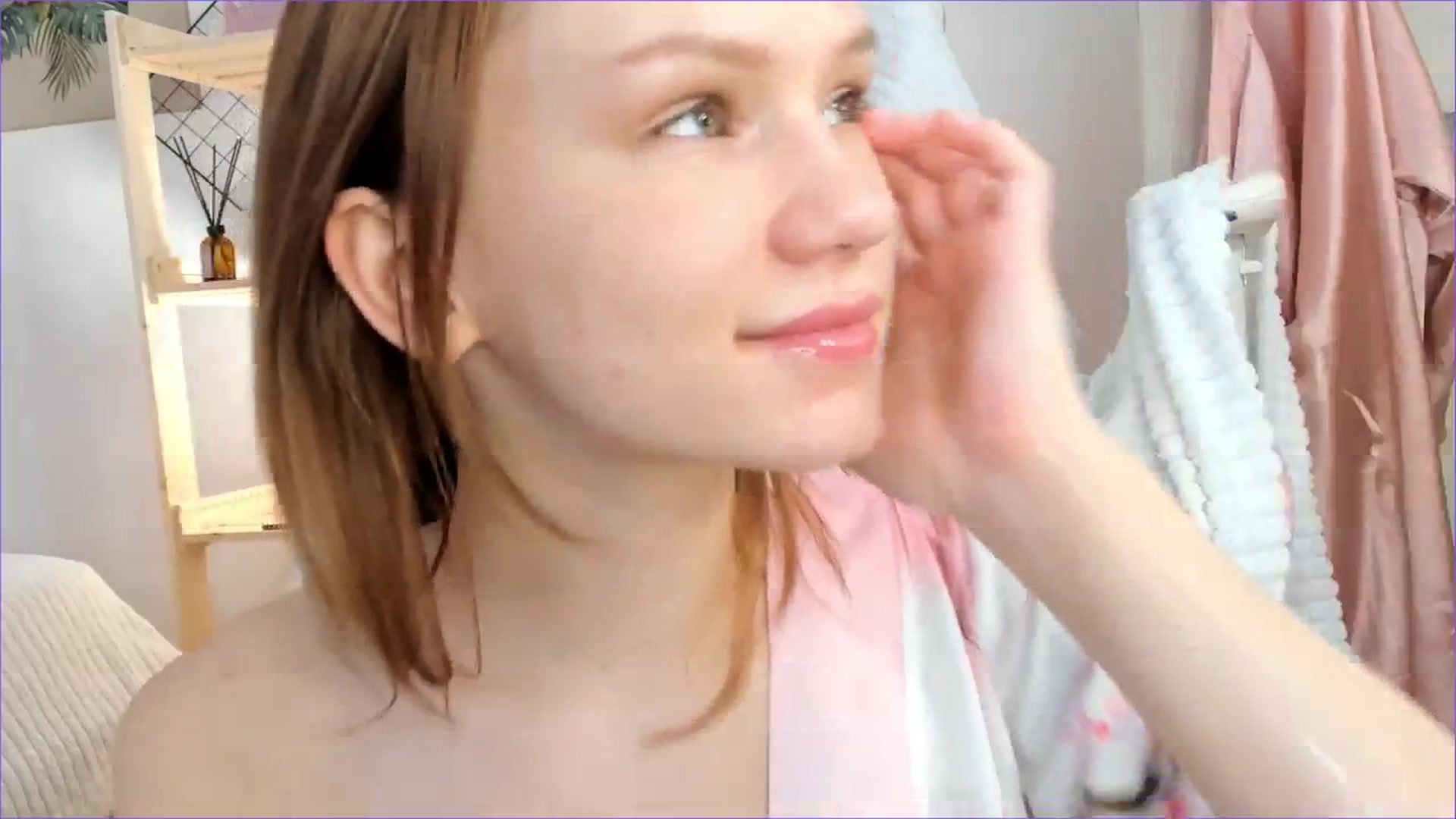 Gallery image thumbnail from Rue_Lane's myfreecams stream on, 05/06/2025, 06:24 image 7 of 20