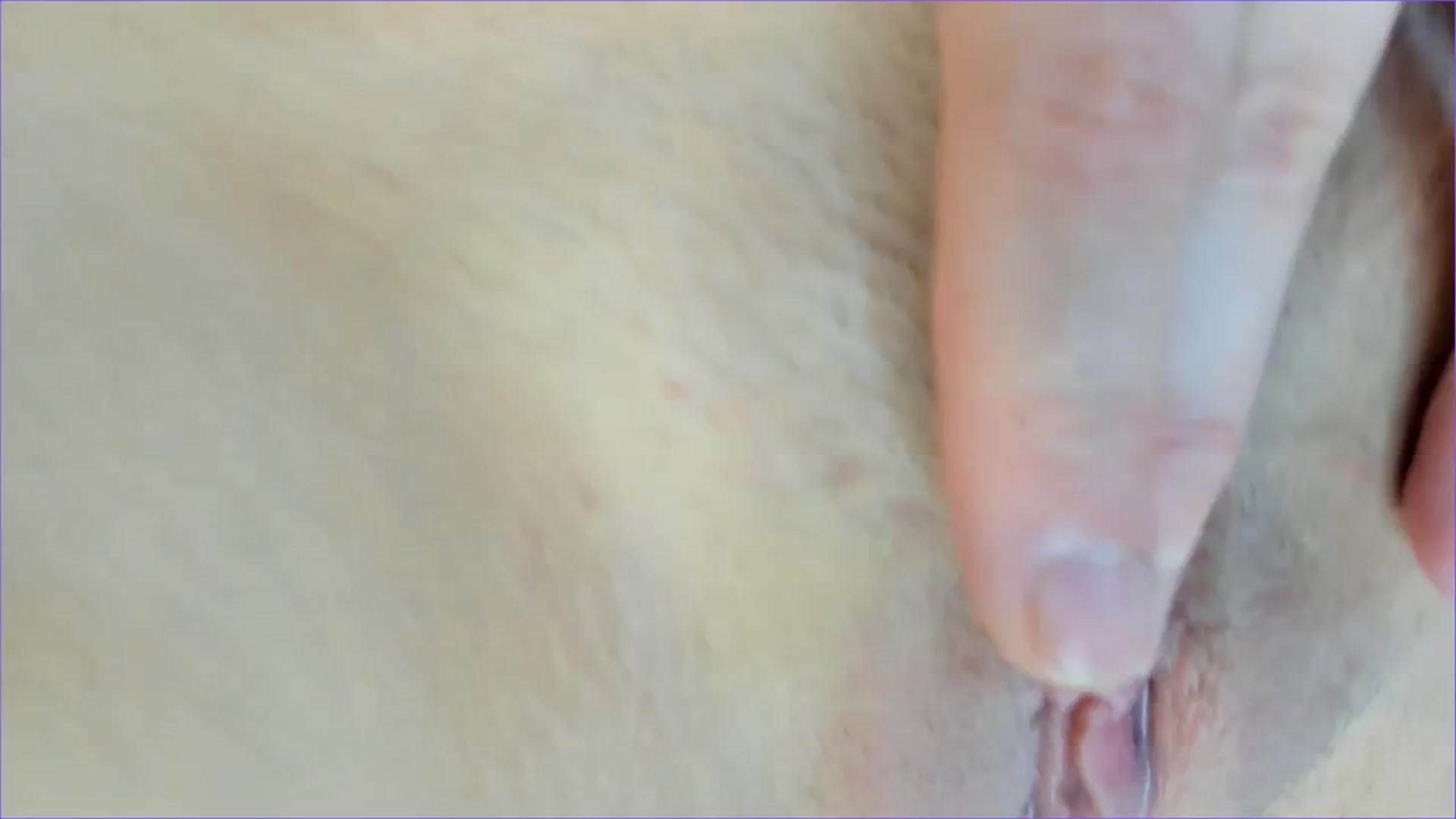 Gallery image thumbnail from Rue_Lane's myfreecams stream on, 05/25/2025, 07:29 image 6 of 20