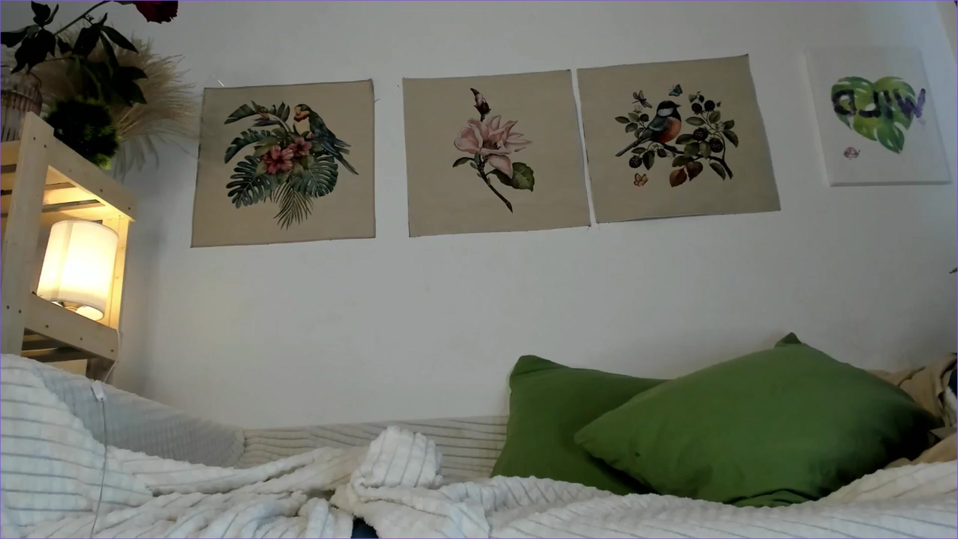 Gallery image thumbnail from Rue_Lane's myfreecams stream on, 05/25/2025, 07:29 image 16 of 20