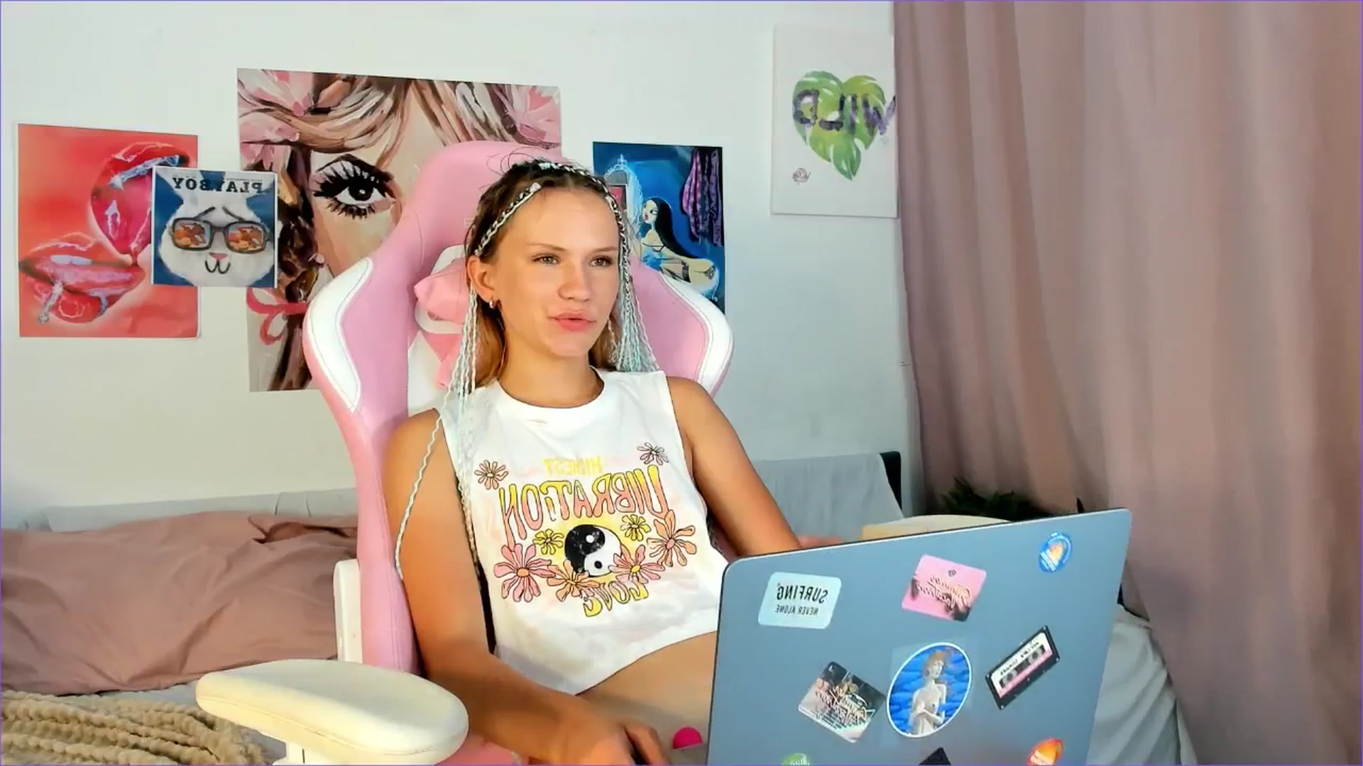 Gallery image thumbnail from Rue_Lane's myfreecams stream on, 07/02/2025, 09:17 image 8 of 20