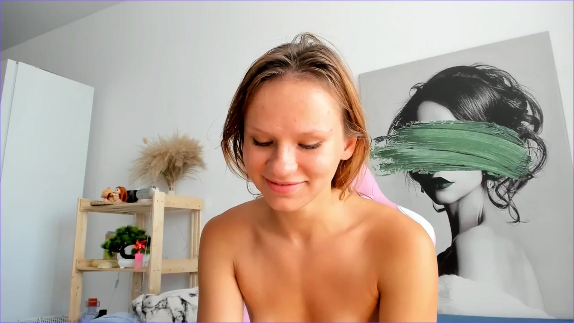 Gallery image thumbnail from Rue_Lane's myfreecams stream on, 07/27/2025, 09:37 image 19 of 20