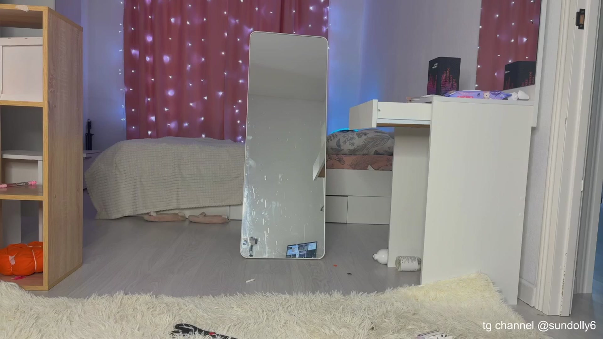 Gallery image thumbnail from Rue_Lane's myfreecams stream on, 12/24/2025, 09:21 image 13 of 20
