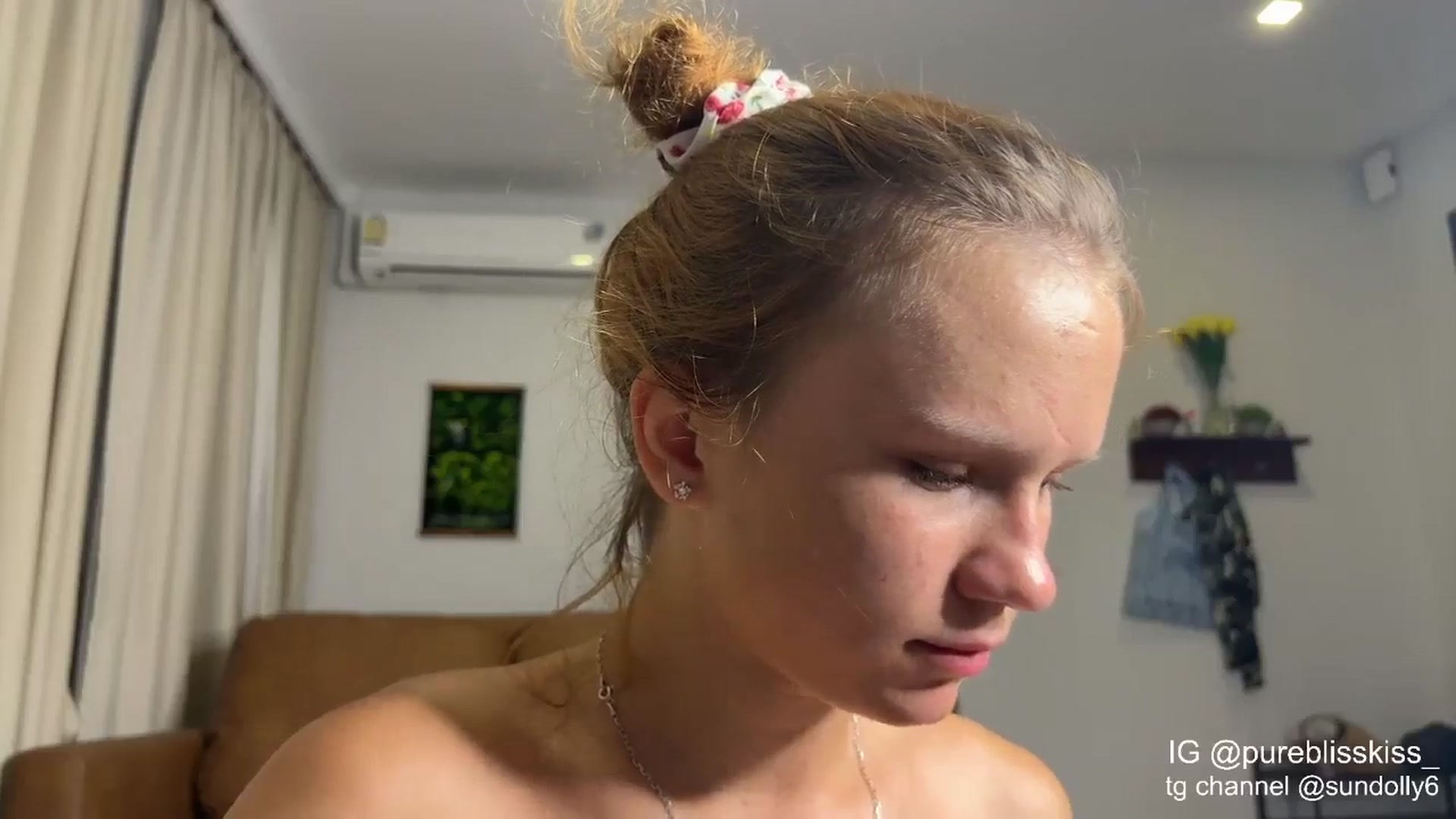 Gallery image thumbnail from Rue_Lane's myfreecams stream on, 01/29/2026, 13:28 image 9 of 20