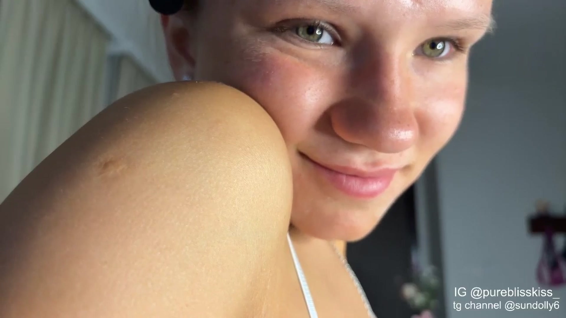 Gallery image thumbnail from Rue_Lane's myfreecams stream on, 02/22/2026, 17:37 image 7 of 20
