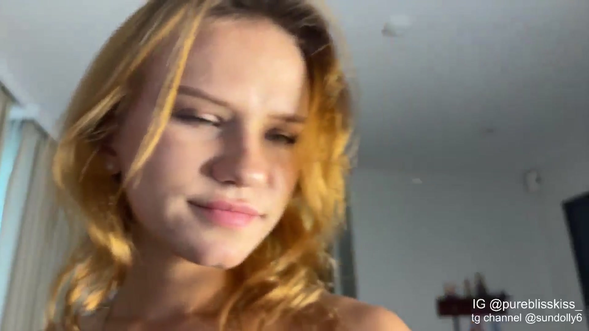 Gallery image thumbnail from Rue_Lane's myfreecams stream on, 02/28/2026, 05:24 image 11 of 20