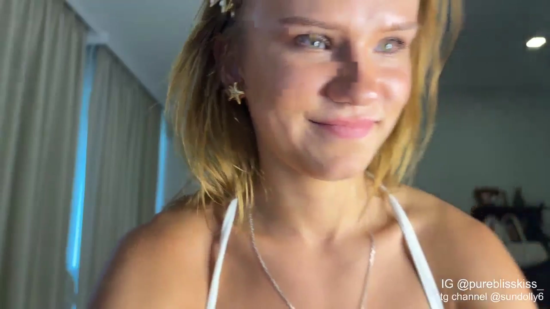 Gallery image thumbnail from Rue_Lane's myfreecams stream on, 03/12/2026, 10:33 image 5 of 20