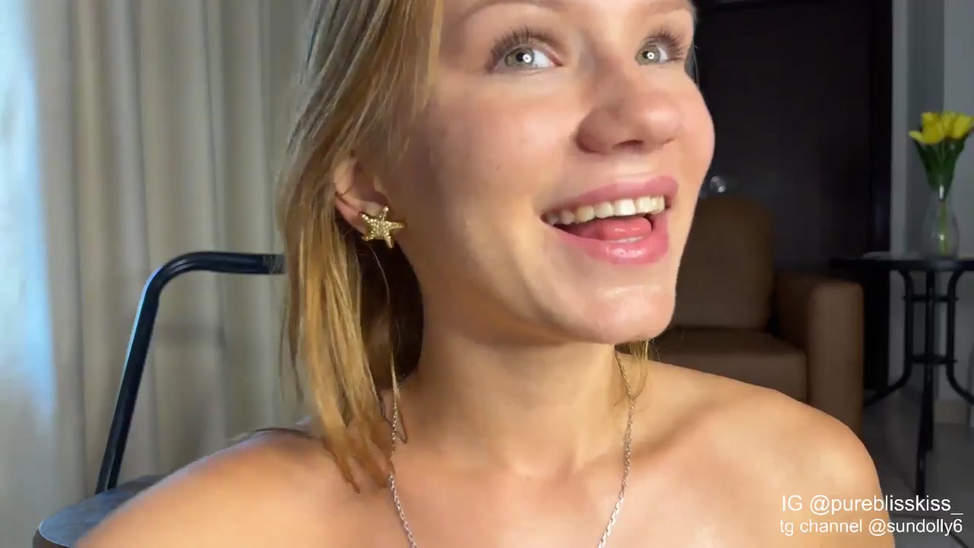Gallery image thumbnail from Rue_Lane's myfreecams stream on, 03/14/2026, 09:58 image 7 of 20