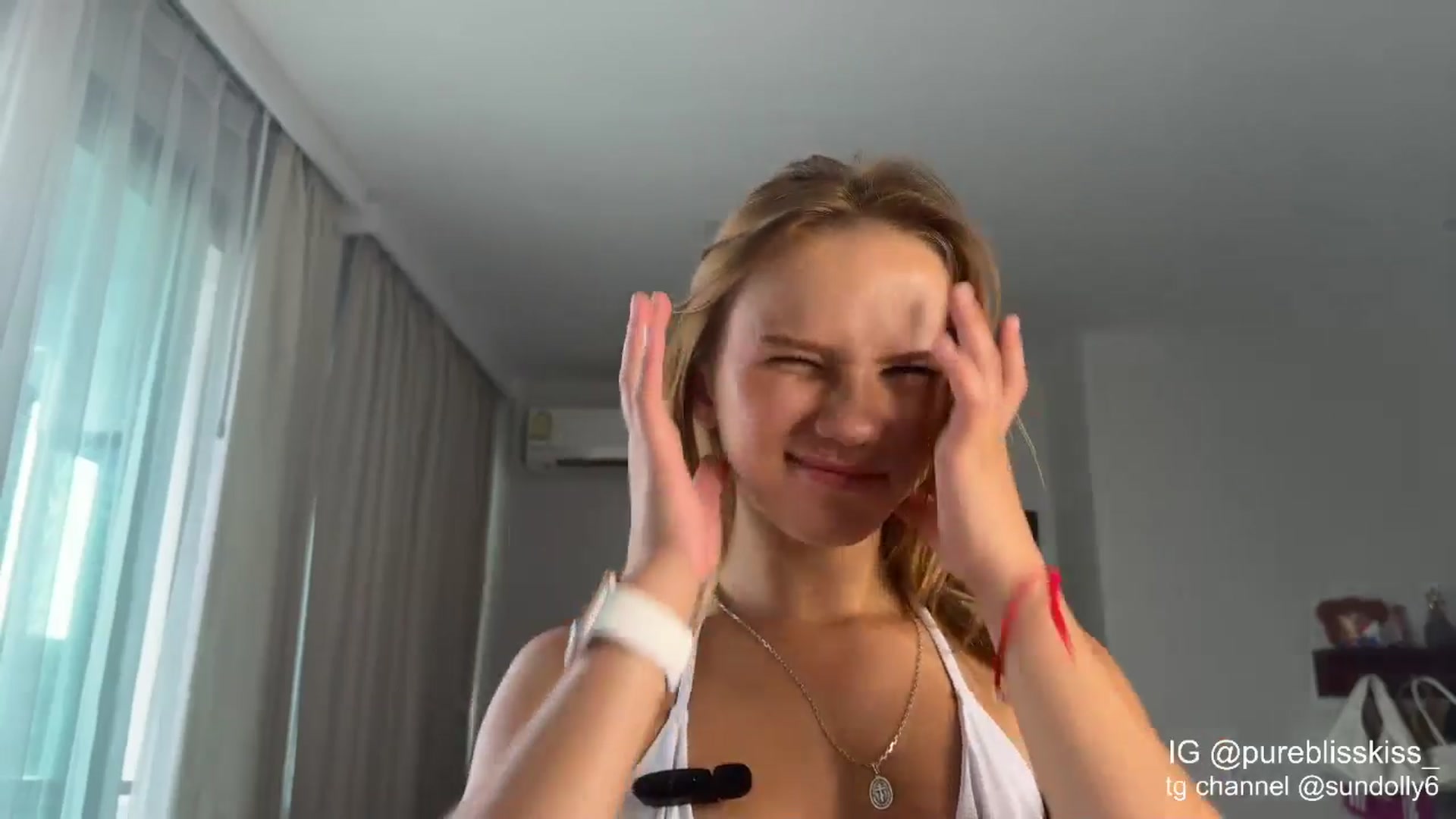 Gallery image thumbnail from Rue_Lane's myfreecams stream on, 03/17/2026, 09:40 image 19 of 20