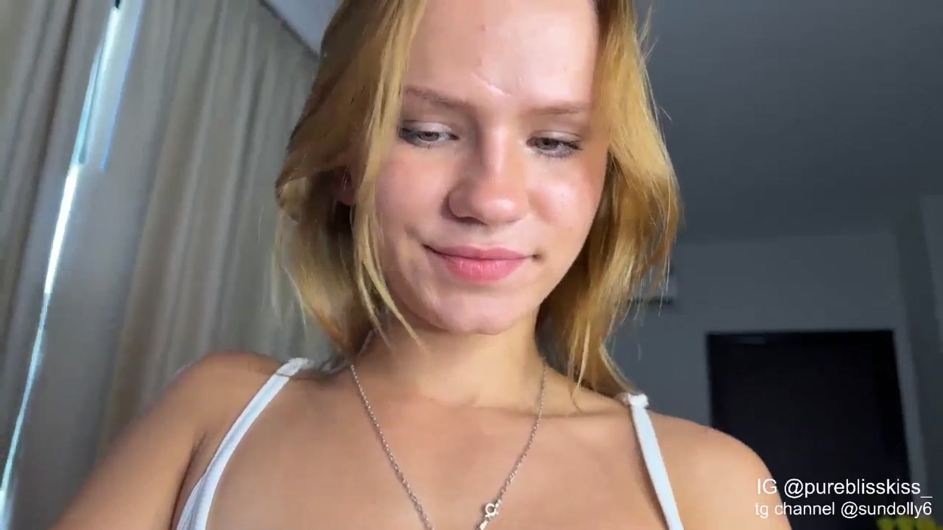 Gallery image thumbnail from Rue_Lane's myfreecams stream on, 03/21/2026, 10:22 image 4 of 20