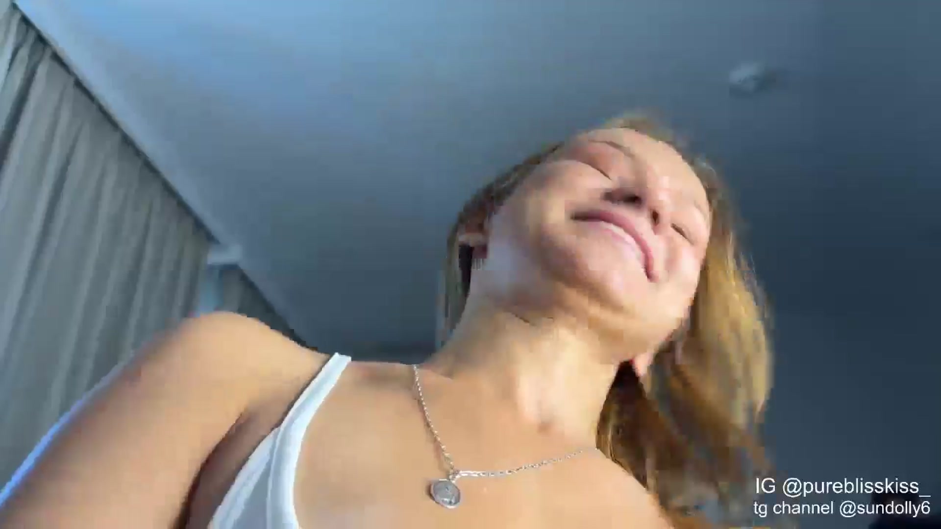 Gallery image thumbnail from Rue_Lane's myfreecams stream on, 03/26/2026, 05:50 image 14 of 20