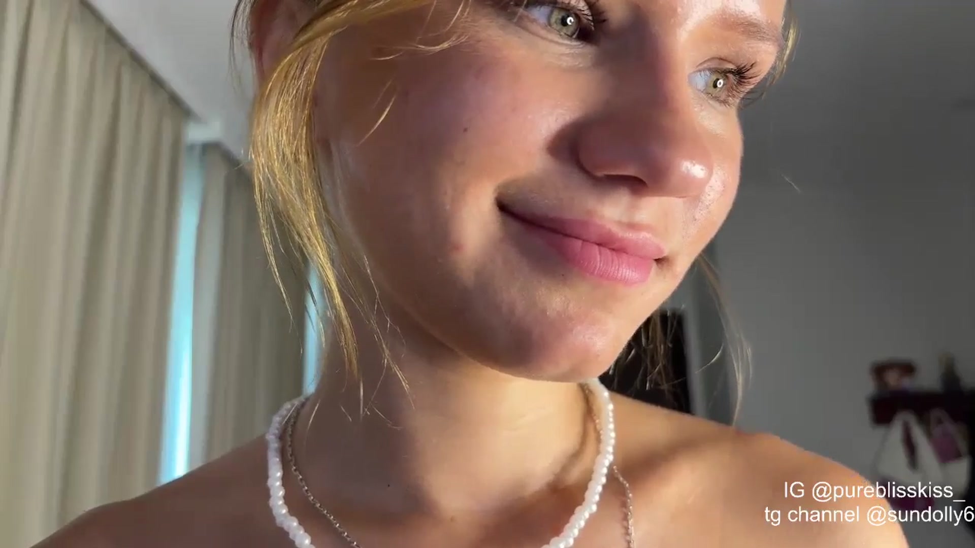 Gallery image thumbnail from Rue_Lane's myfreecams stream on, 04/07/2026, 10:19 image 5 of 20