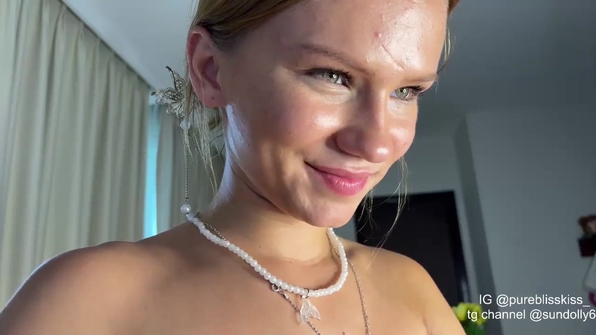 Gallery image thumbnail from Rue_Lane's myfreecams stream on, 04/07/2026, 10:19 image 3 of 20