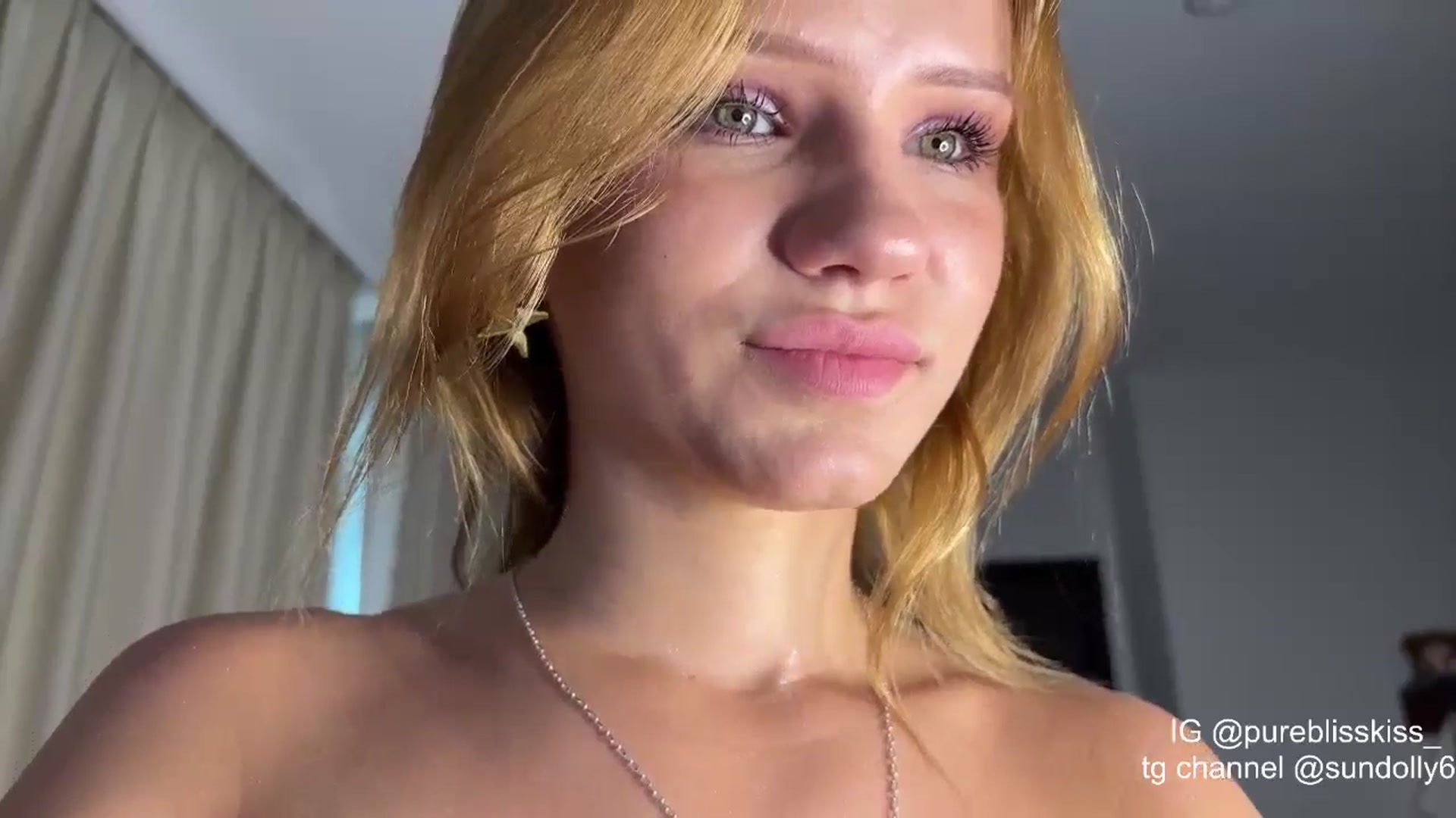 Gallery image thumbnail from Rue_Lane's myfreecams stream on, 04/09/2026, 05:57 image 4 of 20
