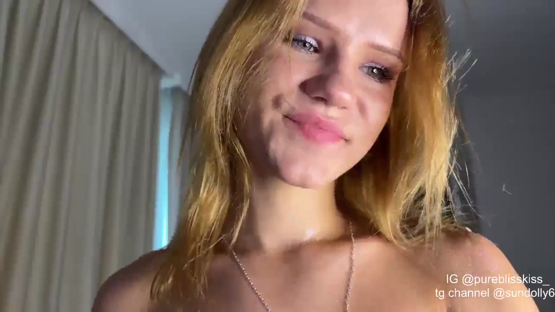Gallery image thumbnail from Rue_Lane's myfreecams stream on, 04/09/2026, 05:57 image 10 of 20