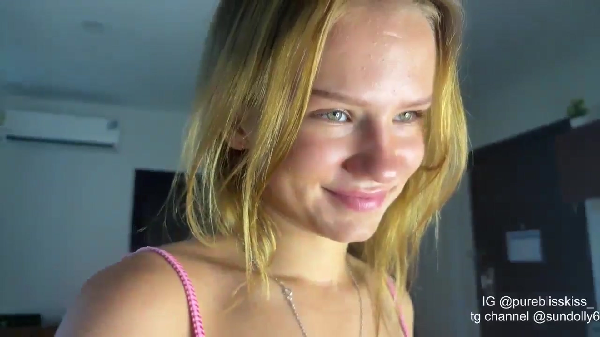 Gallery image thumbnail from Rue_Lane's myfreecams stream on, 04/13/2026, 04:41 image 7 of 20