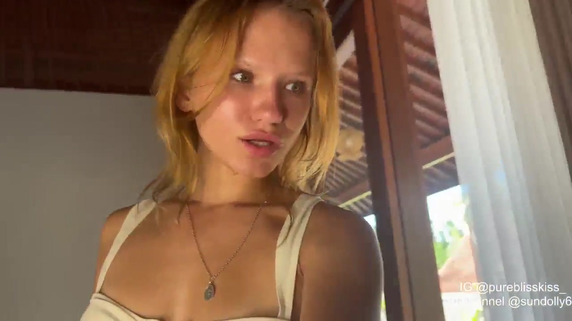 Gallery image thumbnail from Rue_Lane's myfreecams stream on, 04/24/2026, 07:27 image 6 of 20