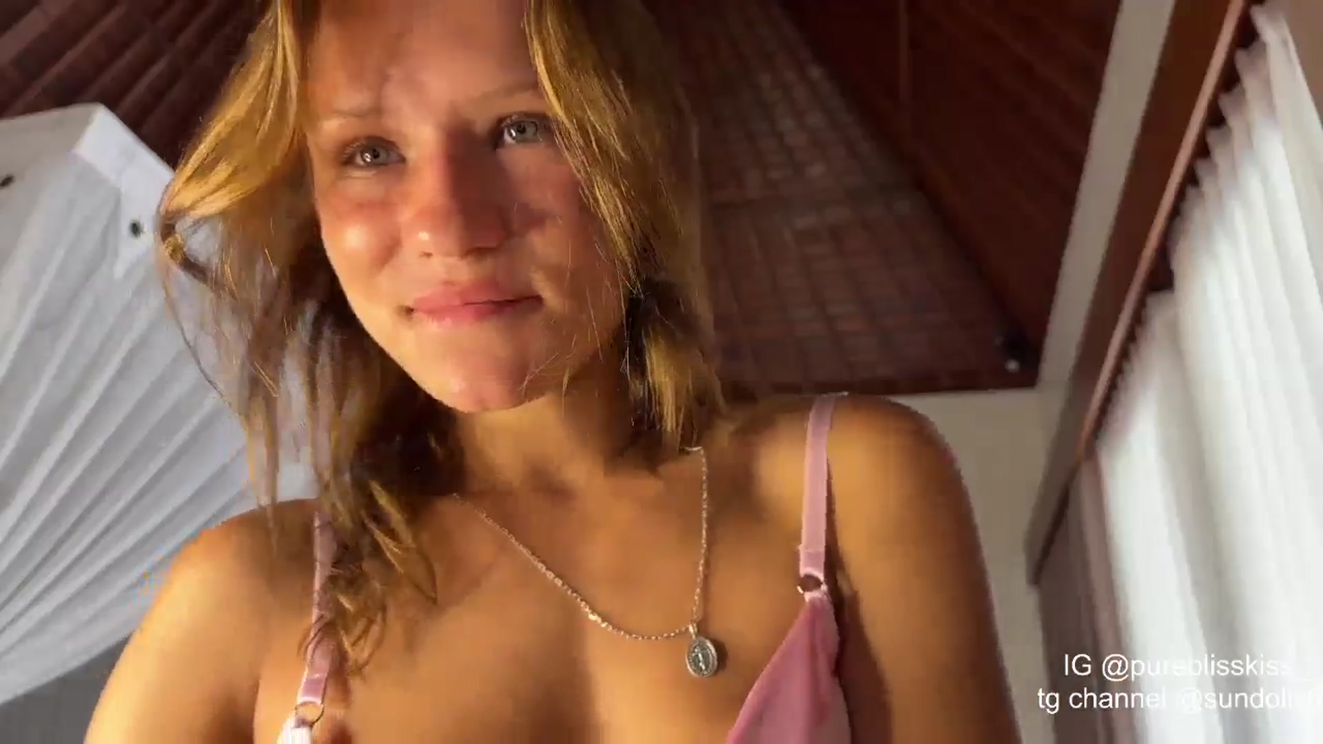 Gallery image thumbnail from Rue_Lane's myfreecams stream on, 05/07/2026, 03:29 image 18 of 20